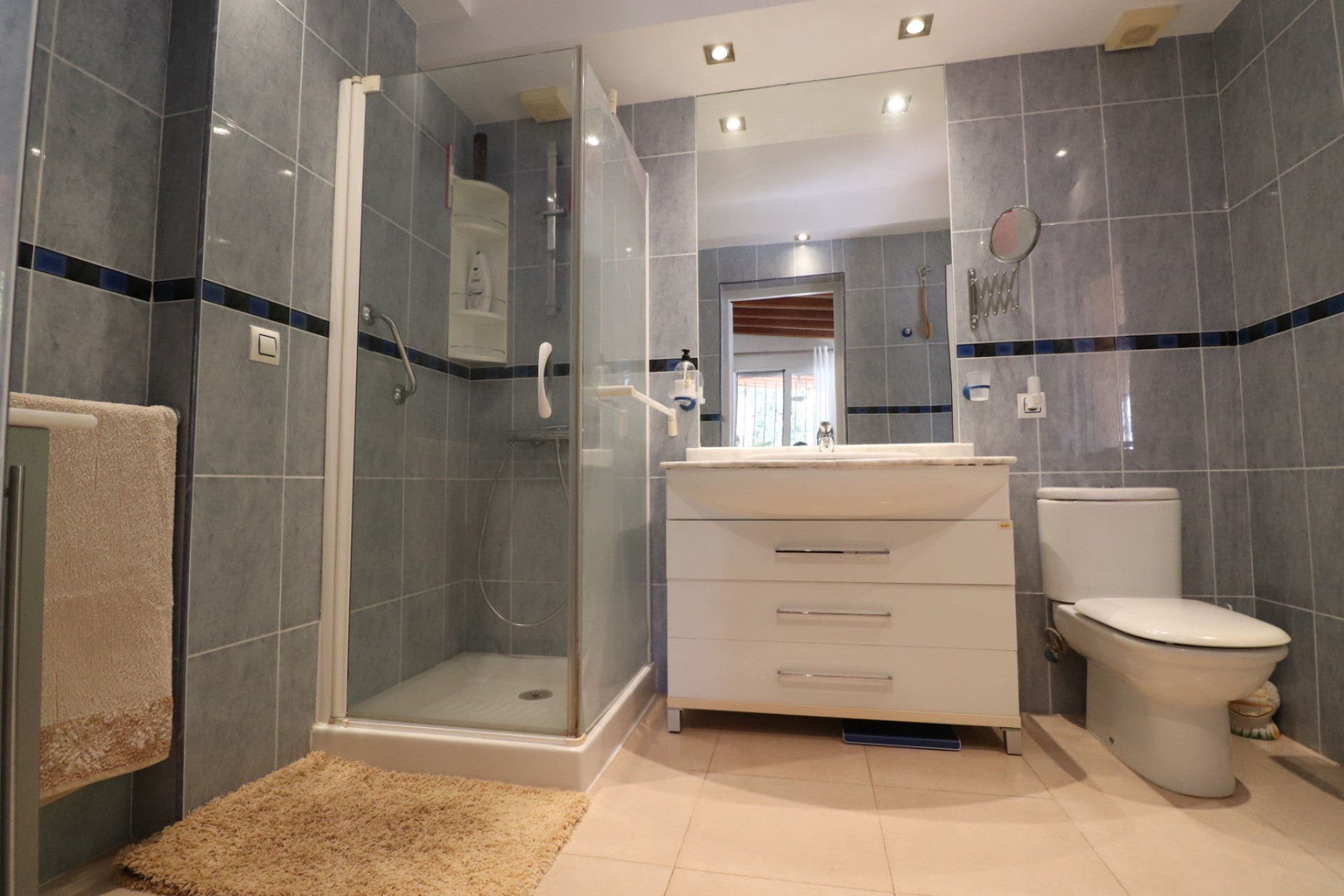 Herverkoop - 3. Vrijstaande villa - Algorfa - Costa Blanca Zuid