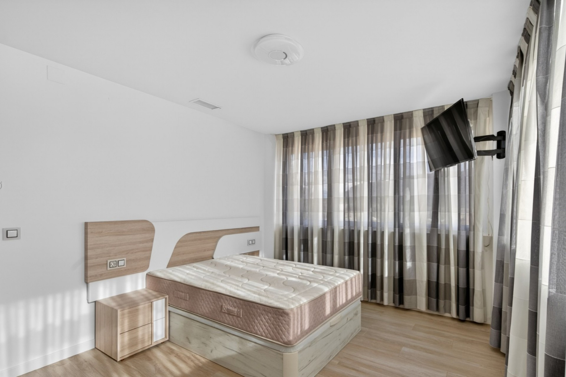 Herverkoop - 3. Vrijstaande villa - Alicante - Costa Blanca Noord