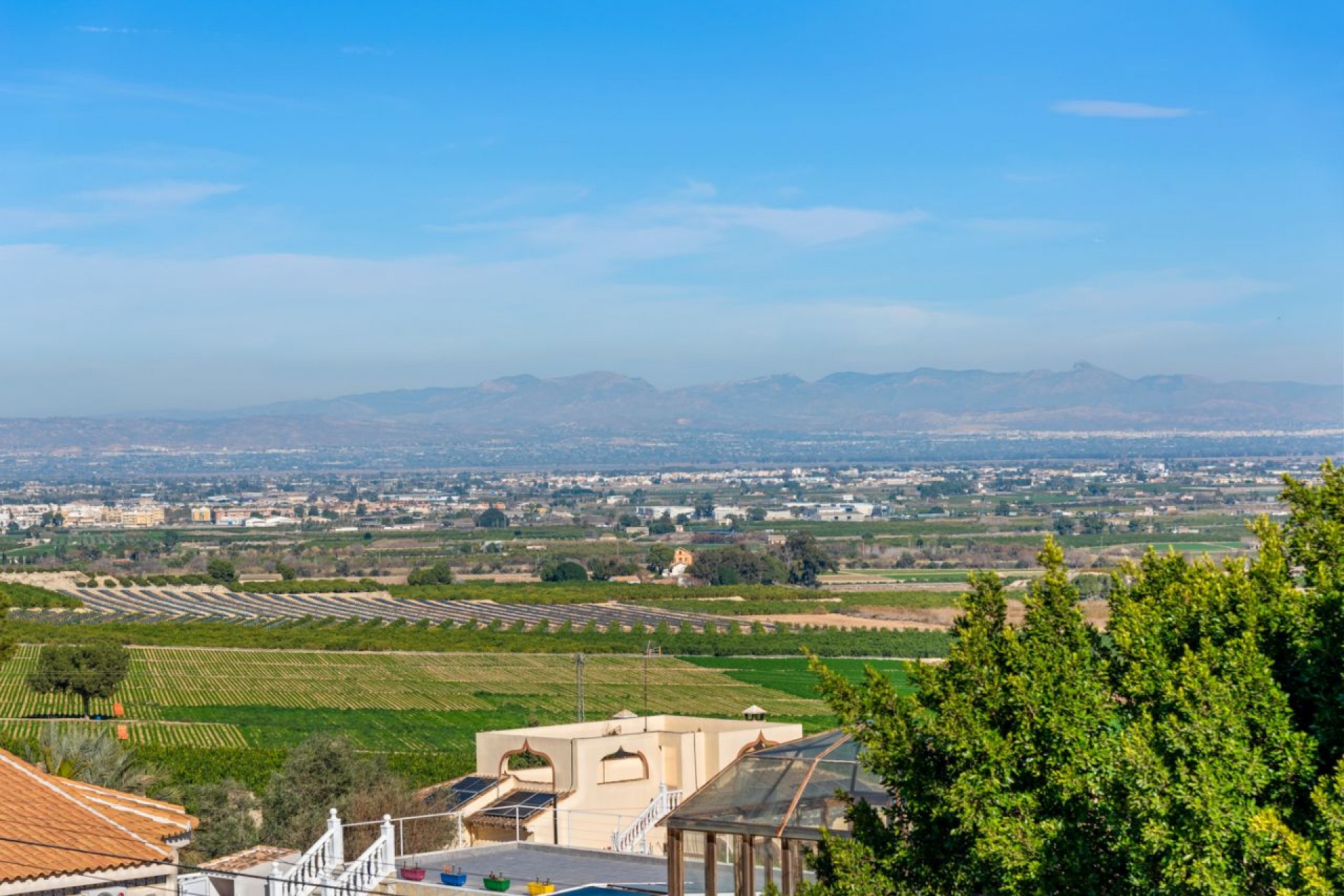 Herverkoop - 3. Vrijstaande villa - Almoradí - Costa Blanca Zuid