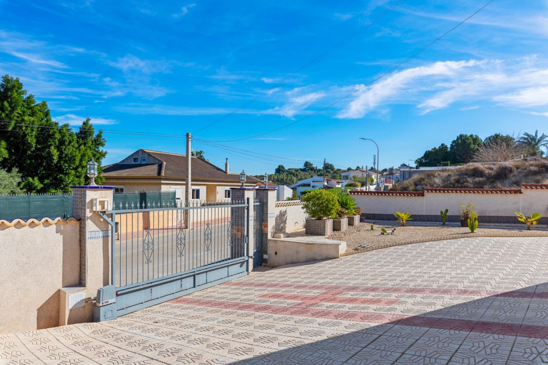 Herverkoop - 3. Vrijstaande villa - Almoradí - Costa Blanca Zuid