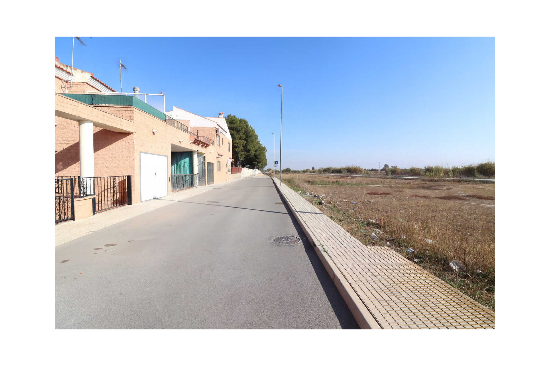 Herverkoop - 3. Vrijstaande villa - Almoradí - Costa Blanca Zuid