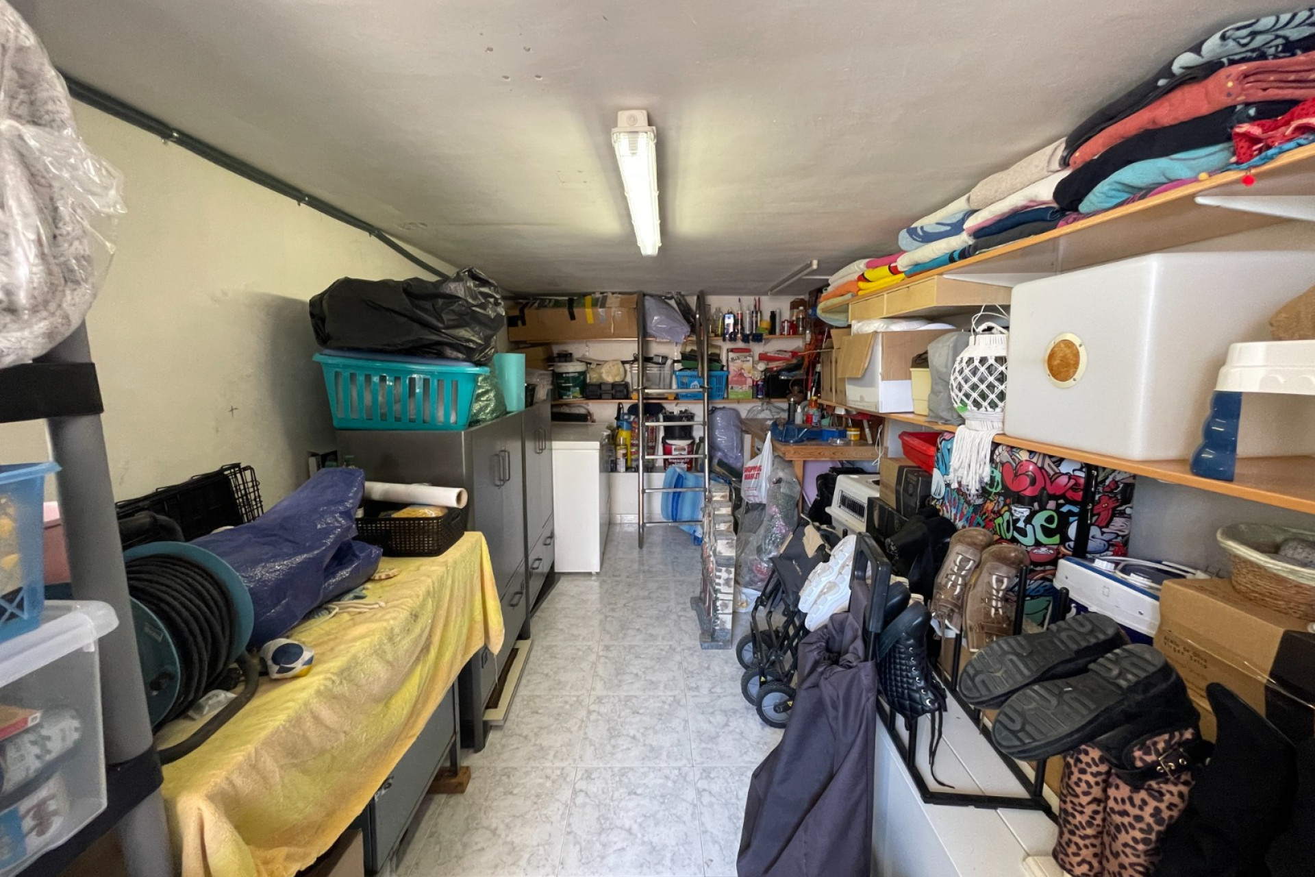 Herverkoop - 3. Vrijstaande villa - Benijófar - Benimar