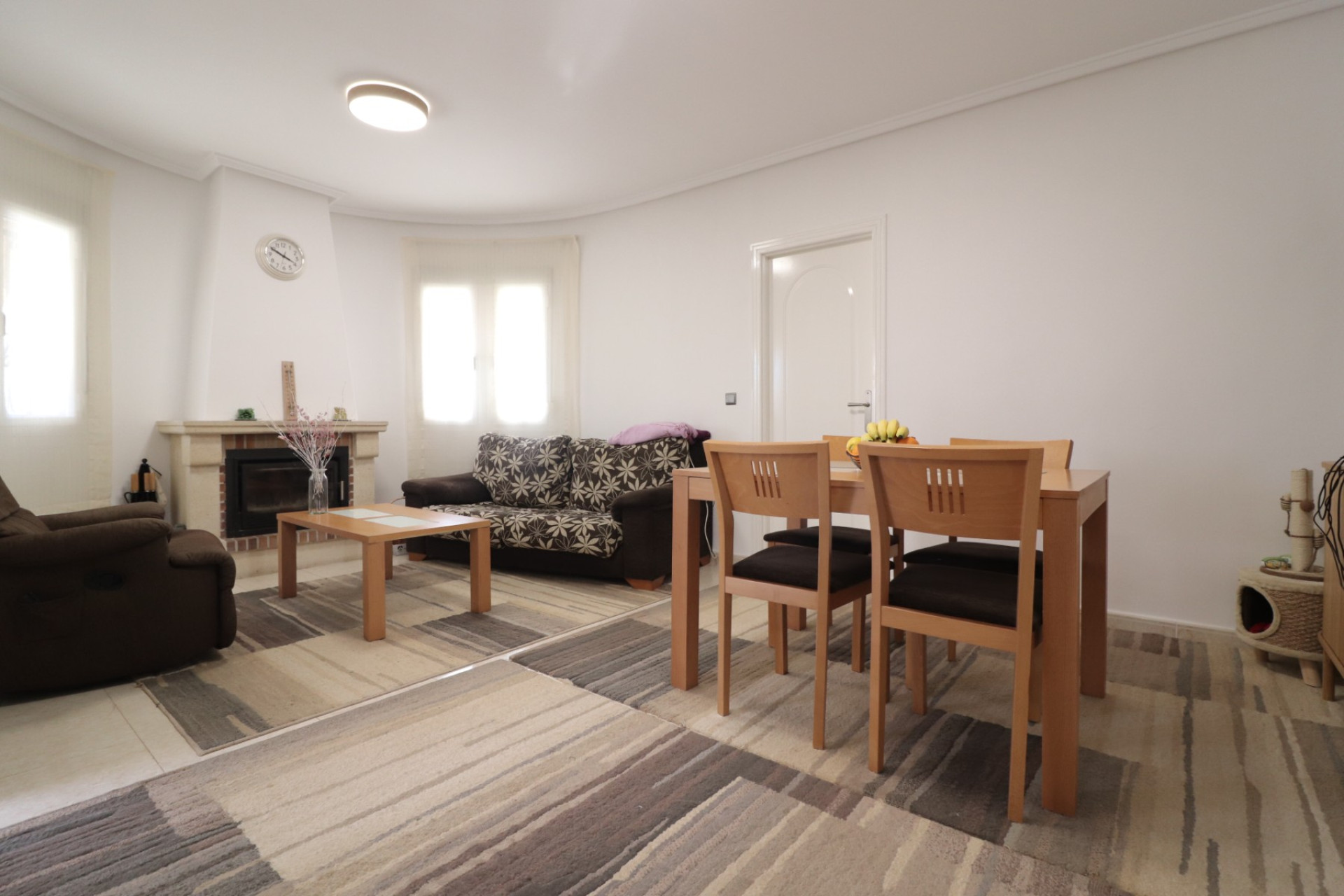 Herverkoop - 3. Vrijstaande villa - Benijófar - Costa Blanca Zuid