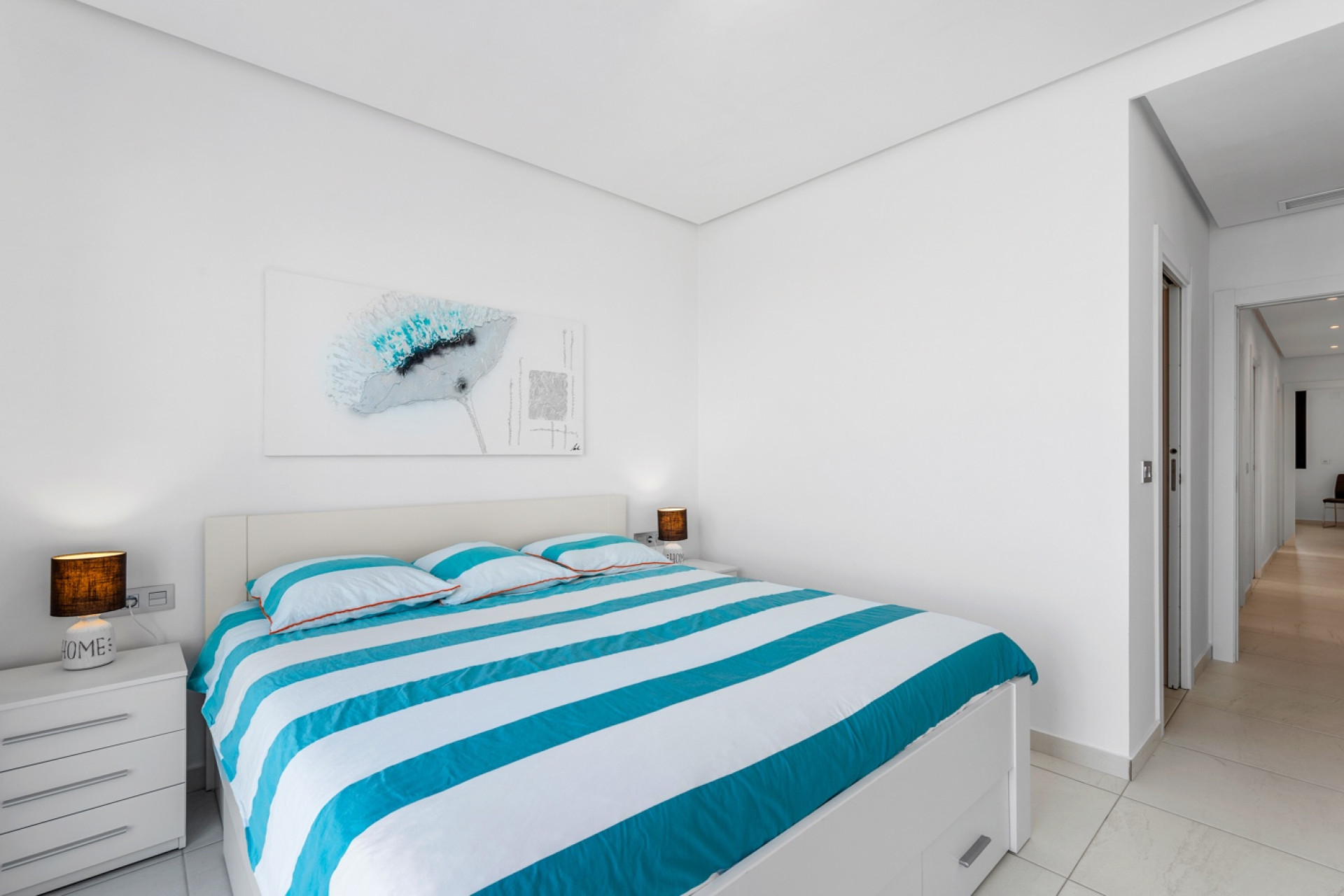 Herverkoop - 3. Vrijstaande villa - Benijófar - Costa Blanca Zuid