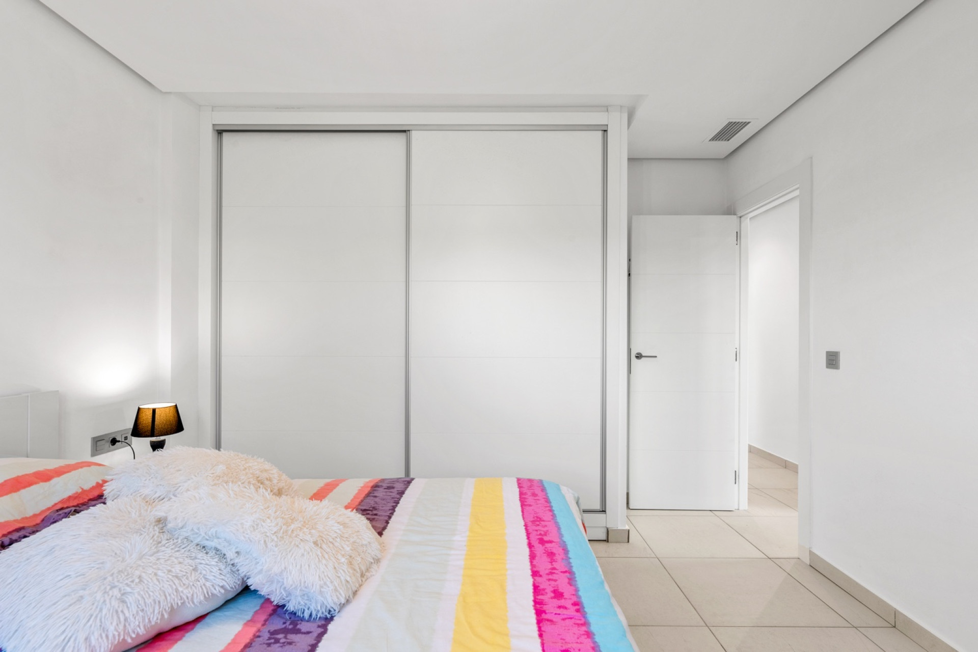 Herverkoop - 3. Vrijstaande villa - Benijófar - Costa Blanca Zuid