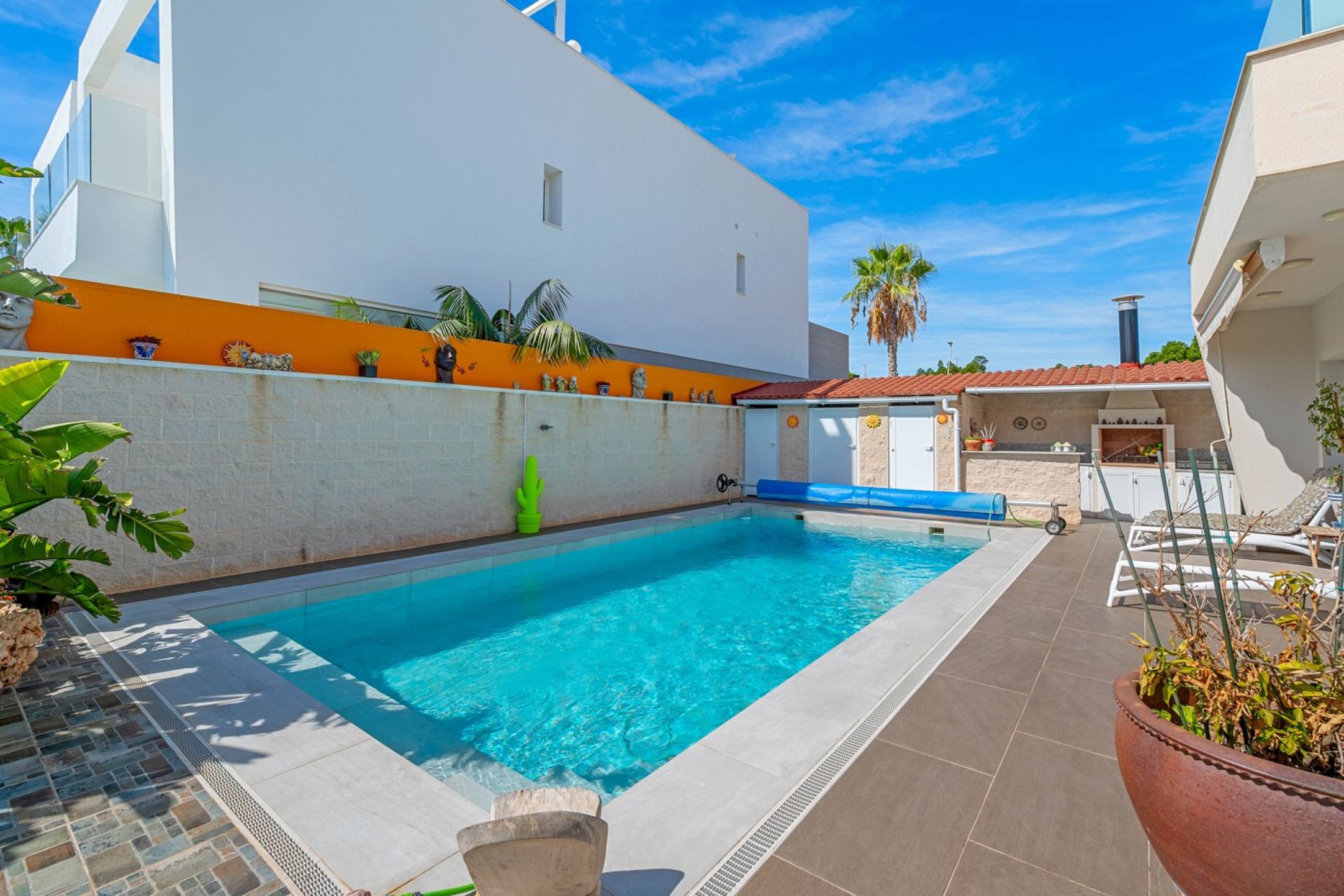 Herverkoop - 3. Vrijstaande villa - Benijófar - Costa Blanca Zuid