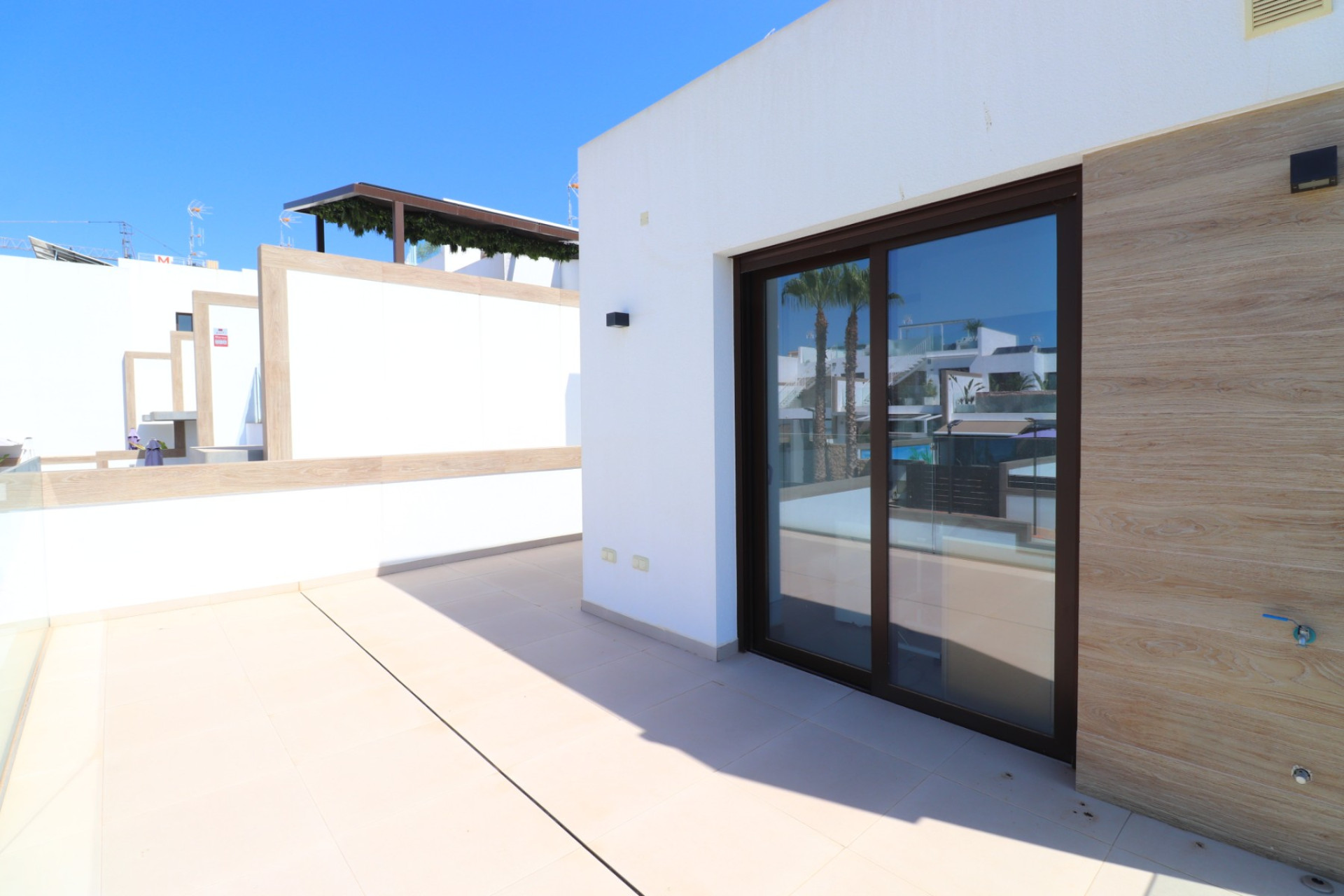 Herverkoop - 3. Vrijstaande villa - Benijófar - Costa Blanca Zuid