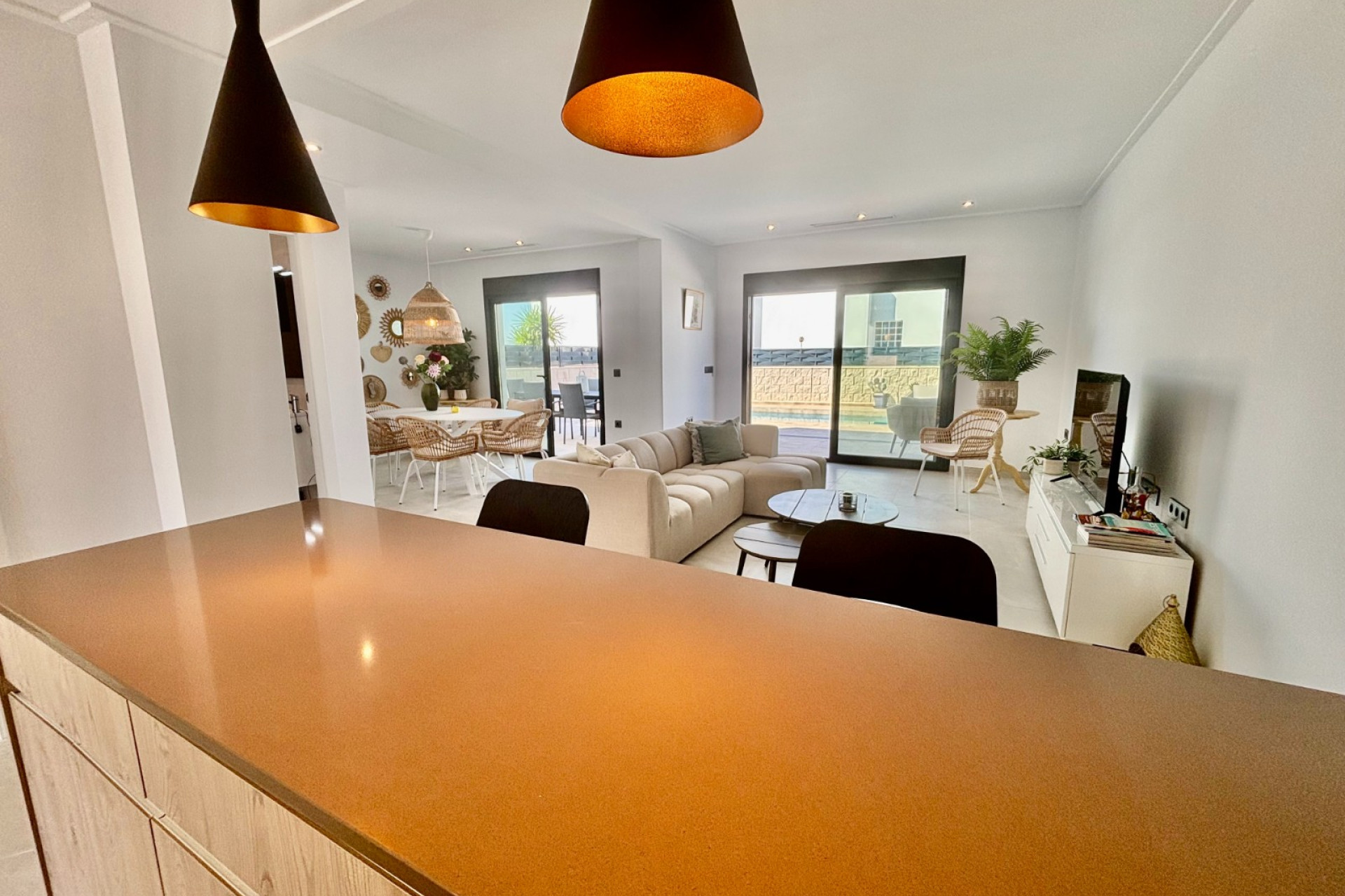 Herverkoop - 3. Vrijstaande villa - Benijófar - Costa Blanca Zuid