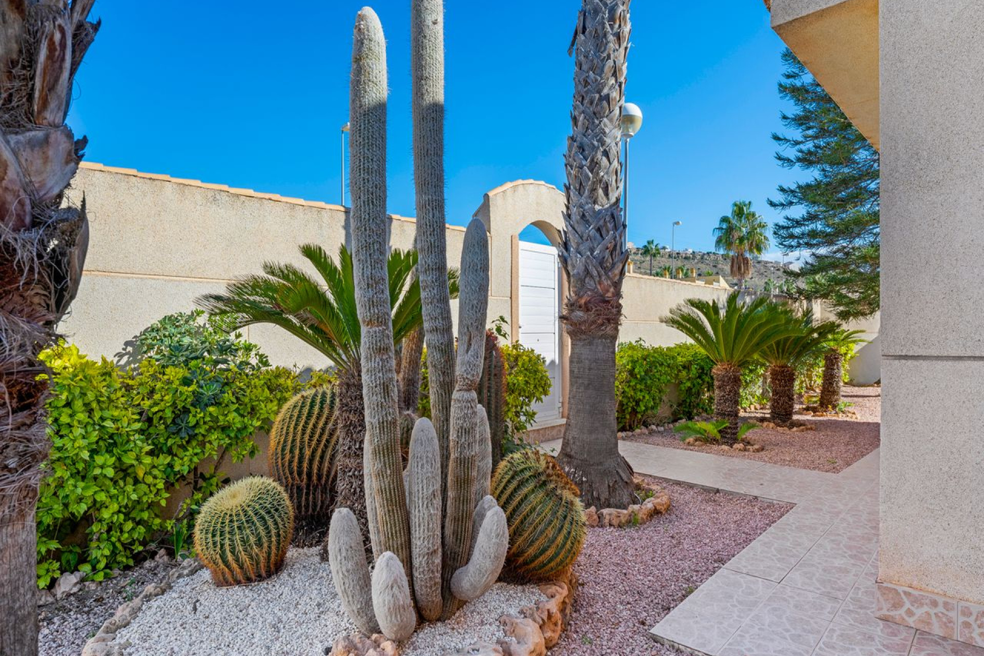 Herverkoop - 3. Vrijstaande villa - Benijófar - Costa Blanca Zuid