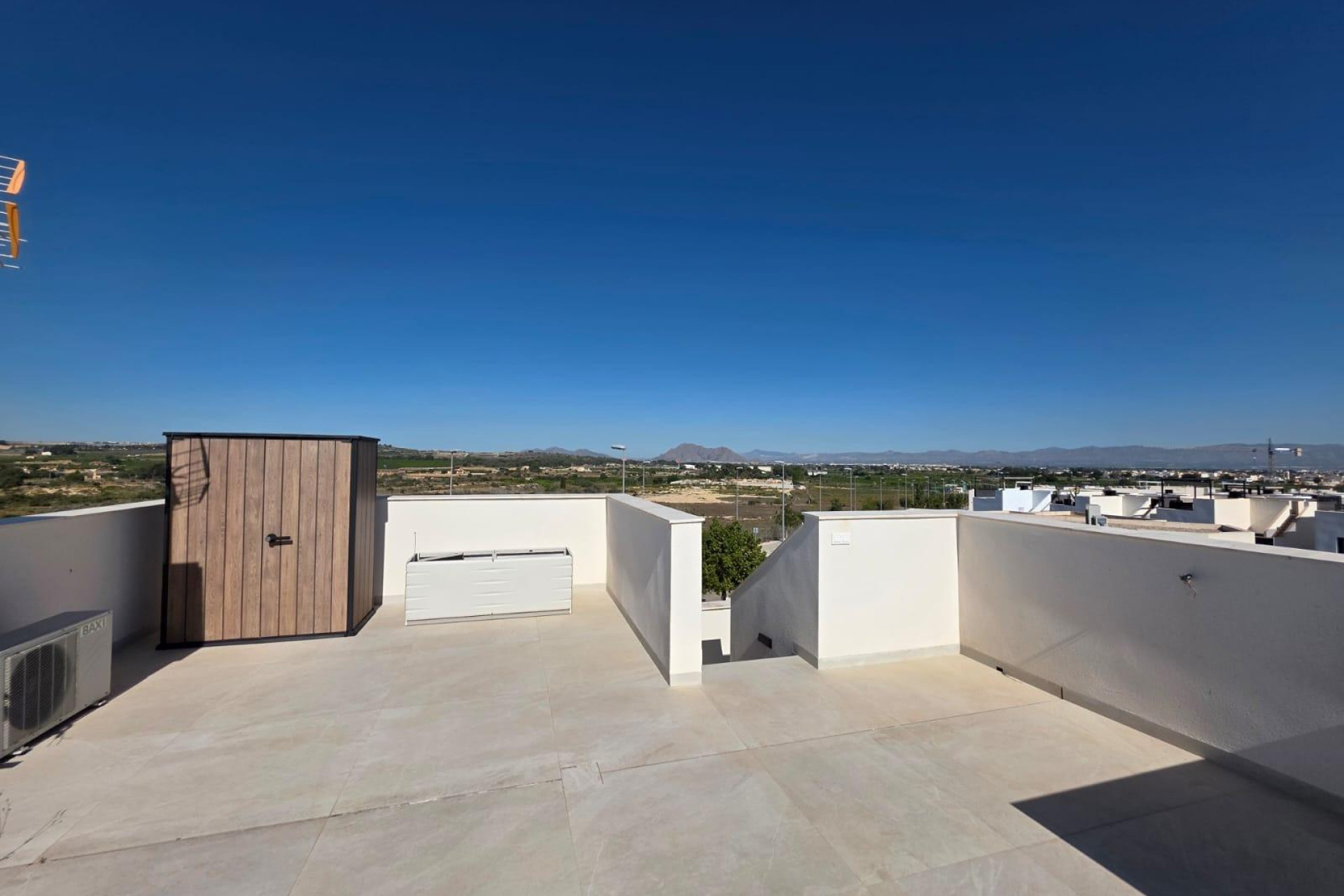 Herverkoop - 3. Vrijstaande villa - Benijófar - Costa Blanca Zuid