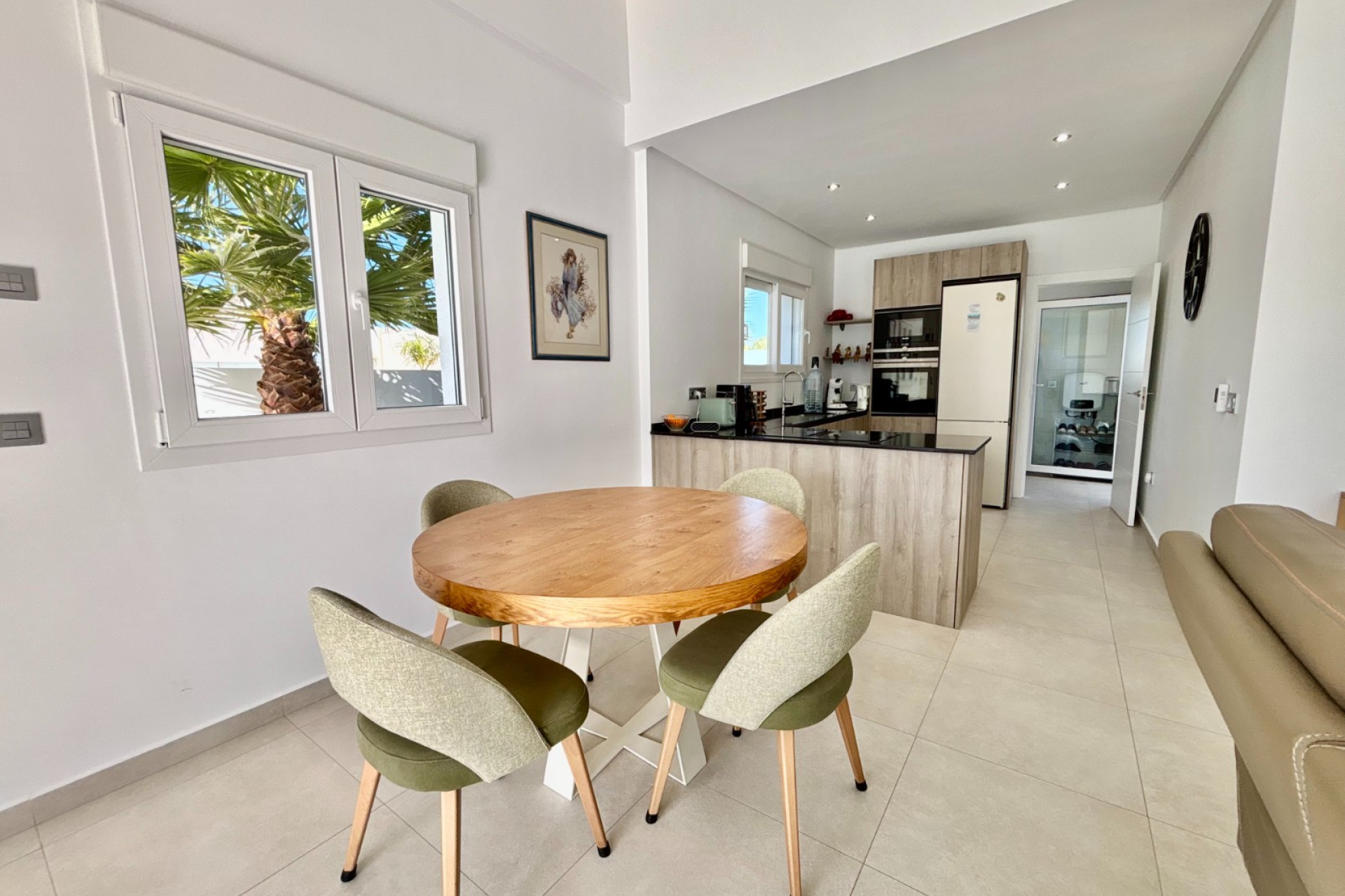 Herverkoop - 3. Vrijstaande villa - Benijófar - Costa Blanca Zuid