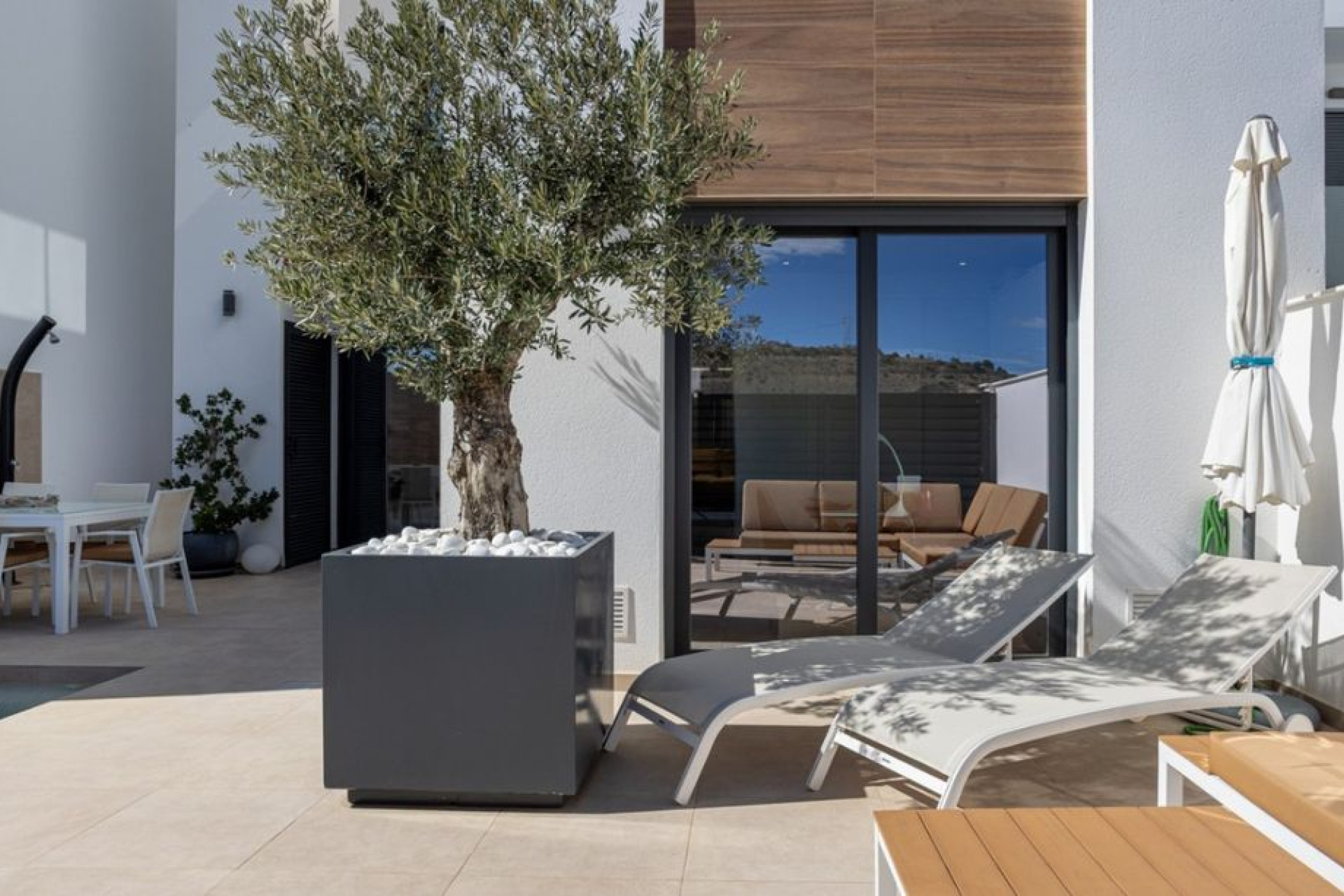 Herverkoop - 3. Vrijstaande villa - Benijófar - Costa Blanca Zuid