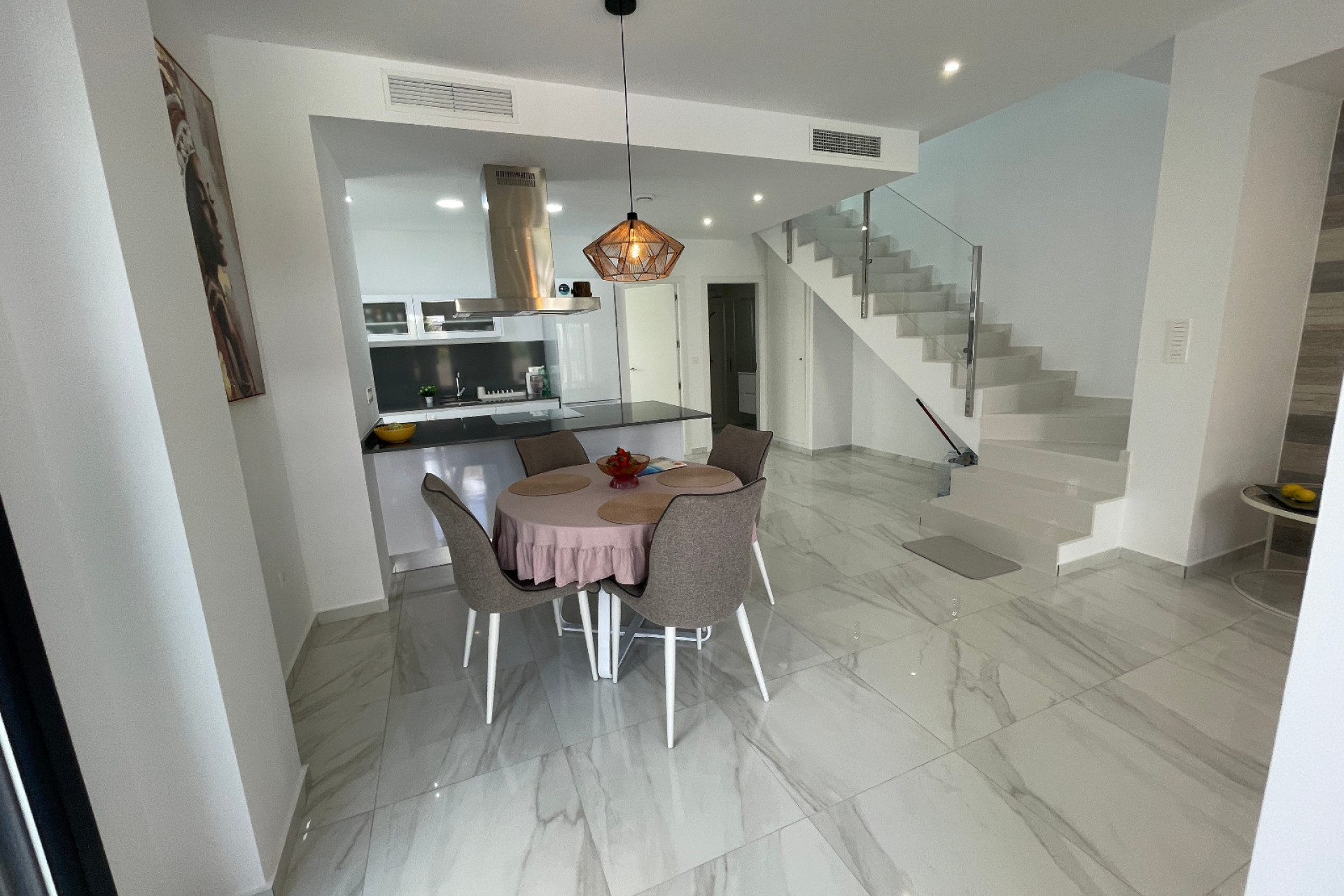 Herverkoop - 3. Vrijstaande villa - Benijófar - Costa Blanca Zuid