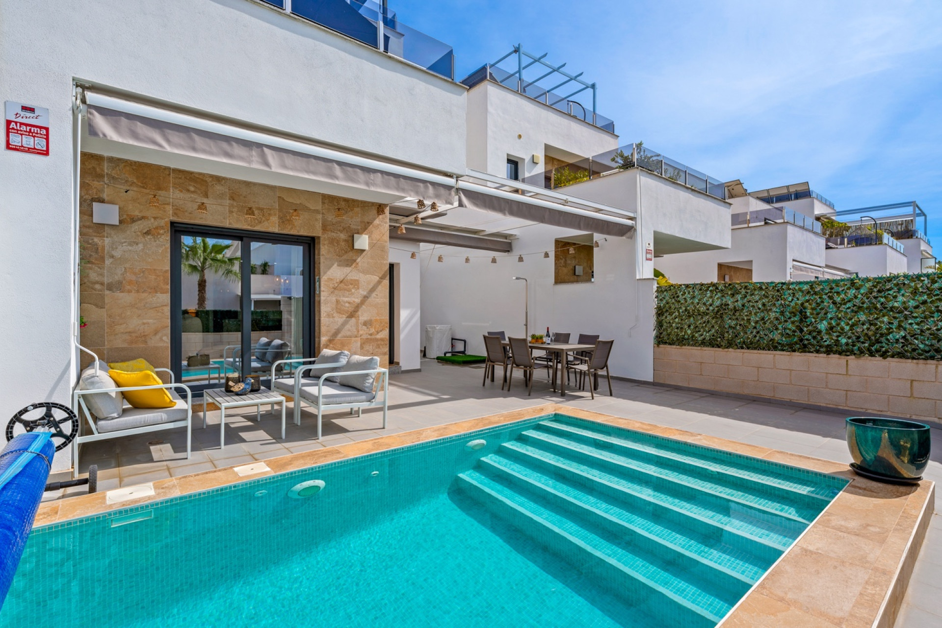 Herverkoop - 3. Vrijstaande villa - Benijófar - Costa Blanca Zuid