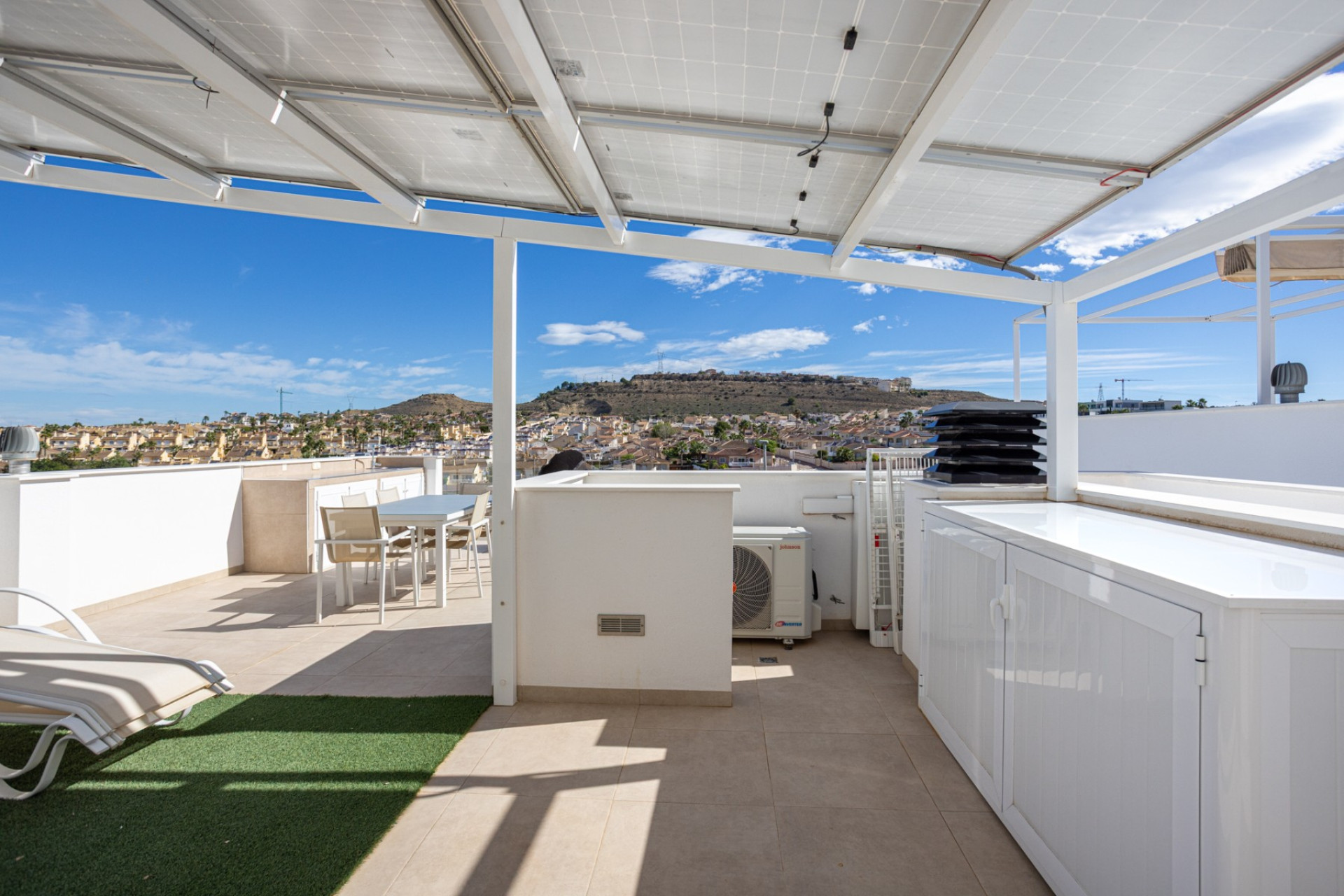 Herverkoop - 3. Vrijstaande villa - Benijófar - Costa Blanca Zuid