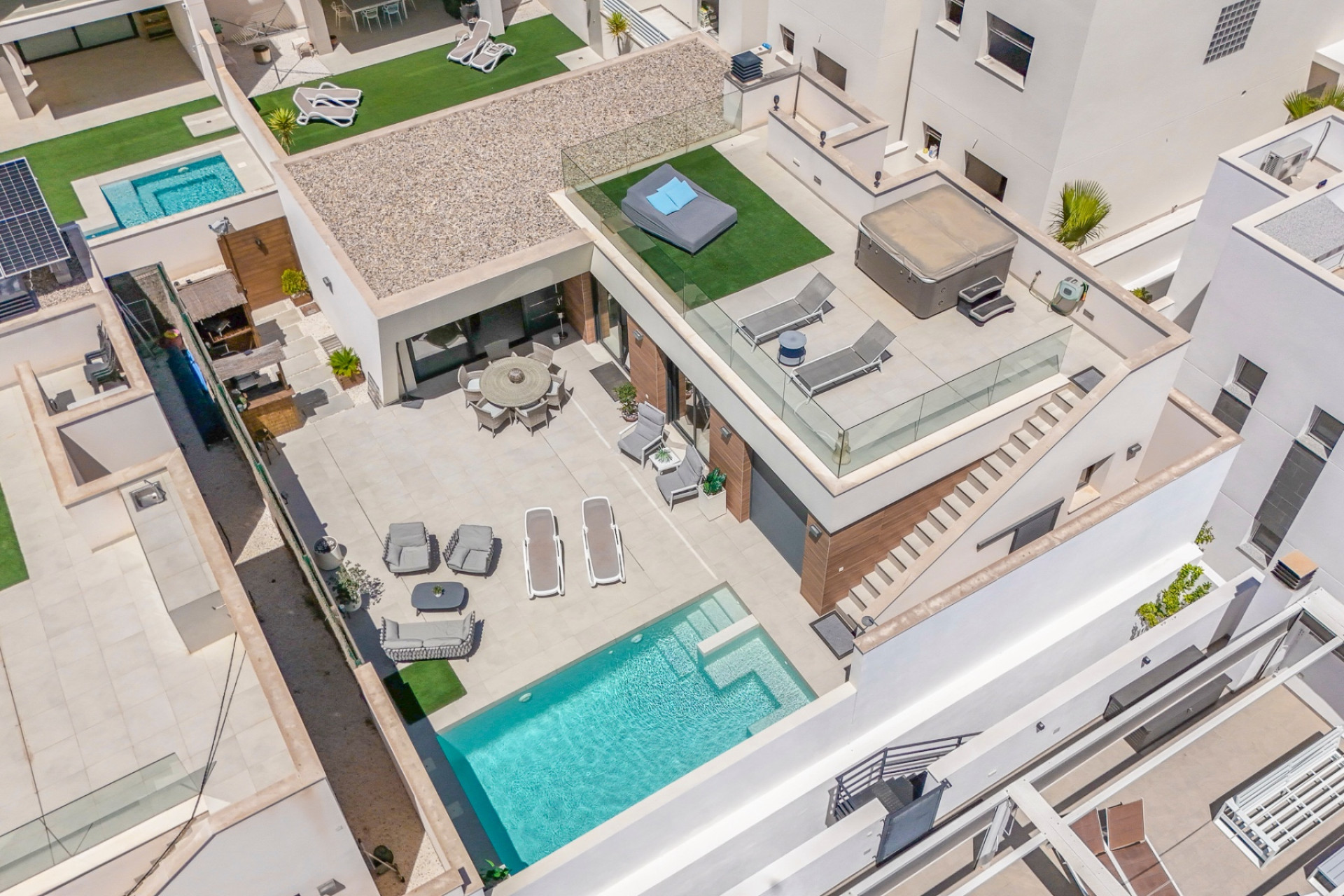 Herverkoop - 3. Vrijstaande villa - Benijófar - Costa Blanca Zuid