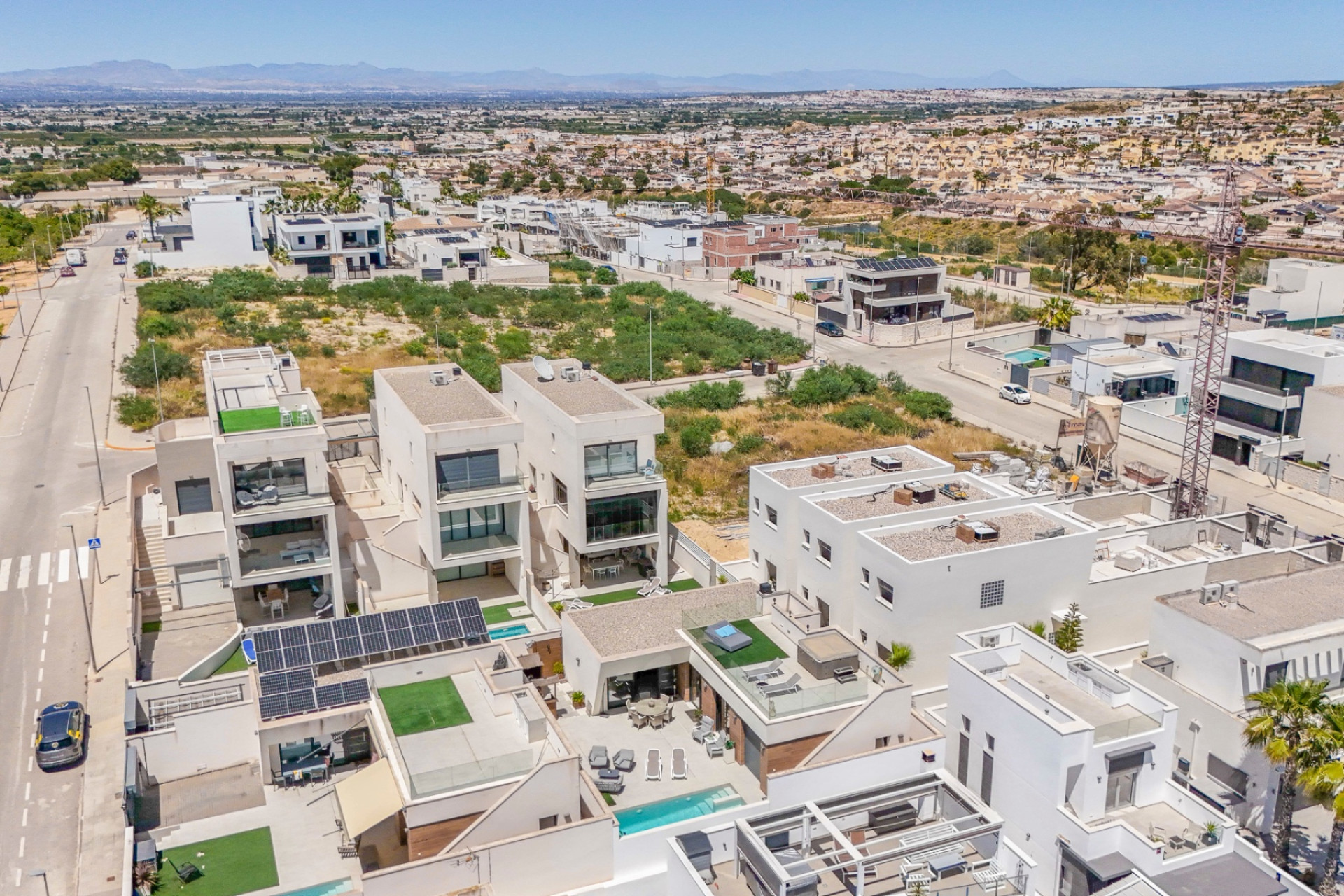 Herverkoop - 3. Vrijstaande villa - Benijófar - Costa Blanca Zuid