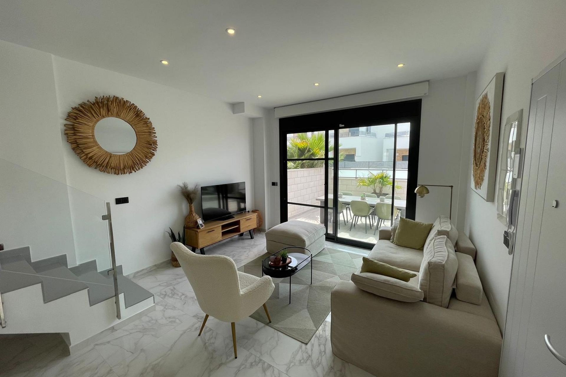 Herverkoop - 3. Vrijstaande villa - Benijófar - Costa Blanca Zuid