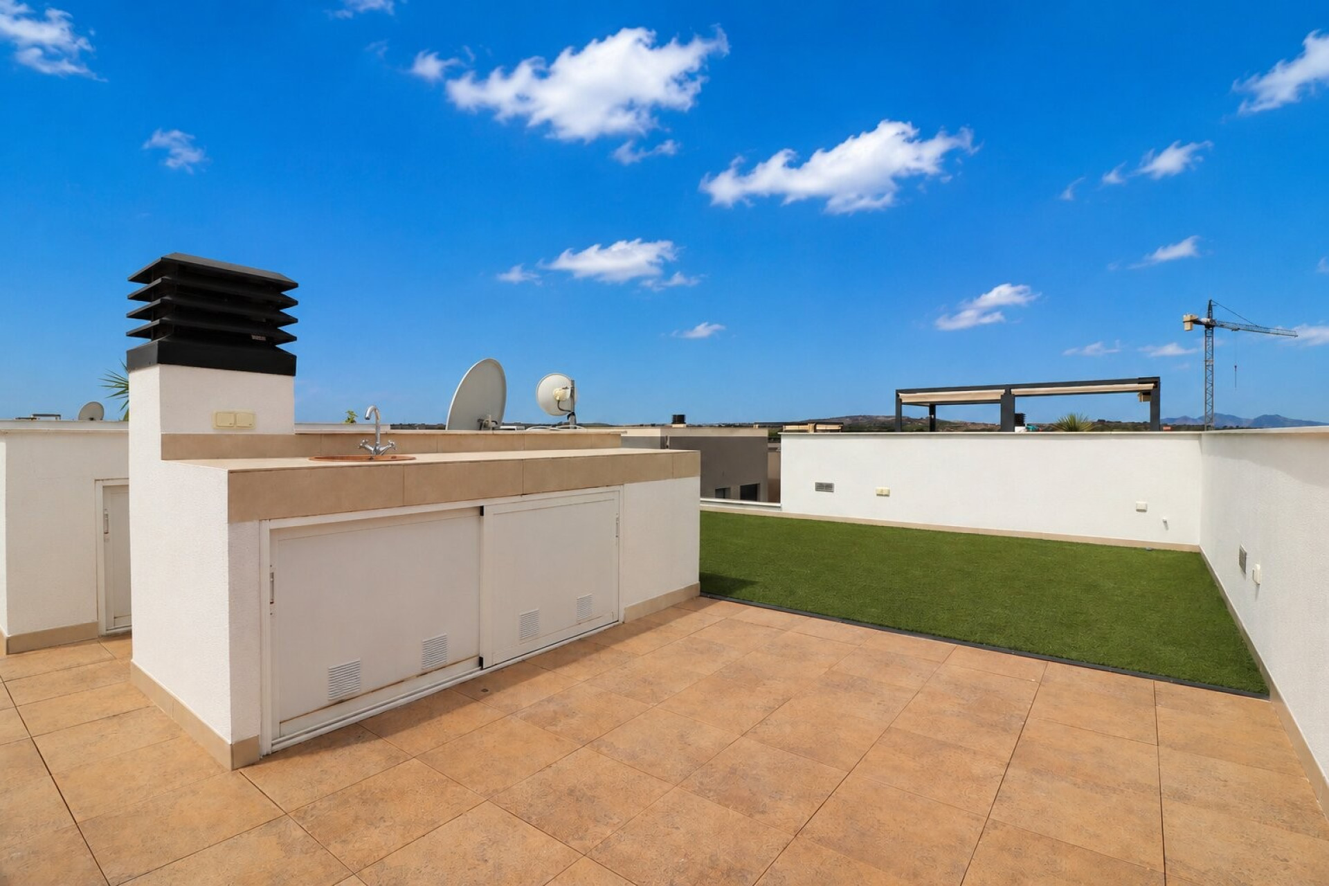 Herverkoop - 3. Vrijstaande villa - Benijófar - Costa Blanca Zuid