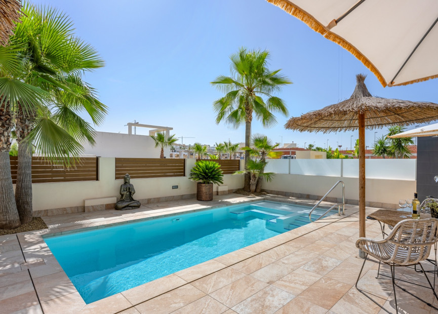 Herverkoop - 3. Vrijstaande villa - Benijófar - Costa Blanca Zuid