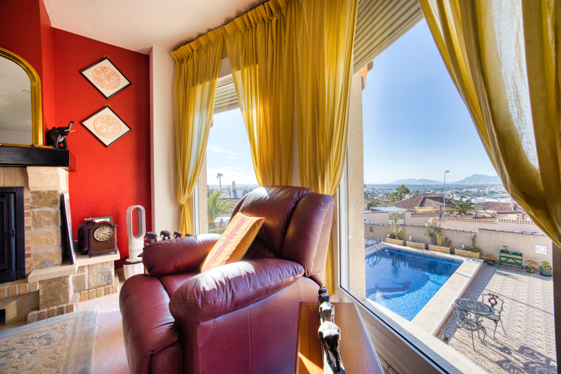 Herverkoop - 3. Vrijstaande villa - Benimar - Costa Blanca Zuid