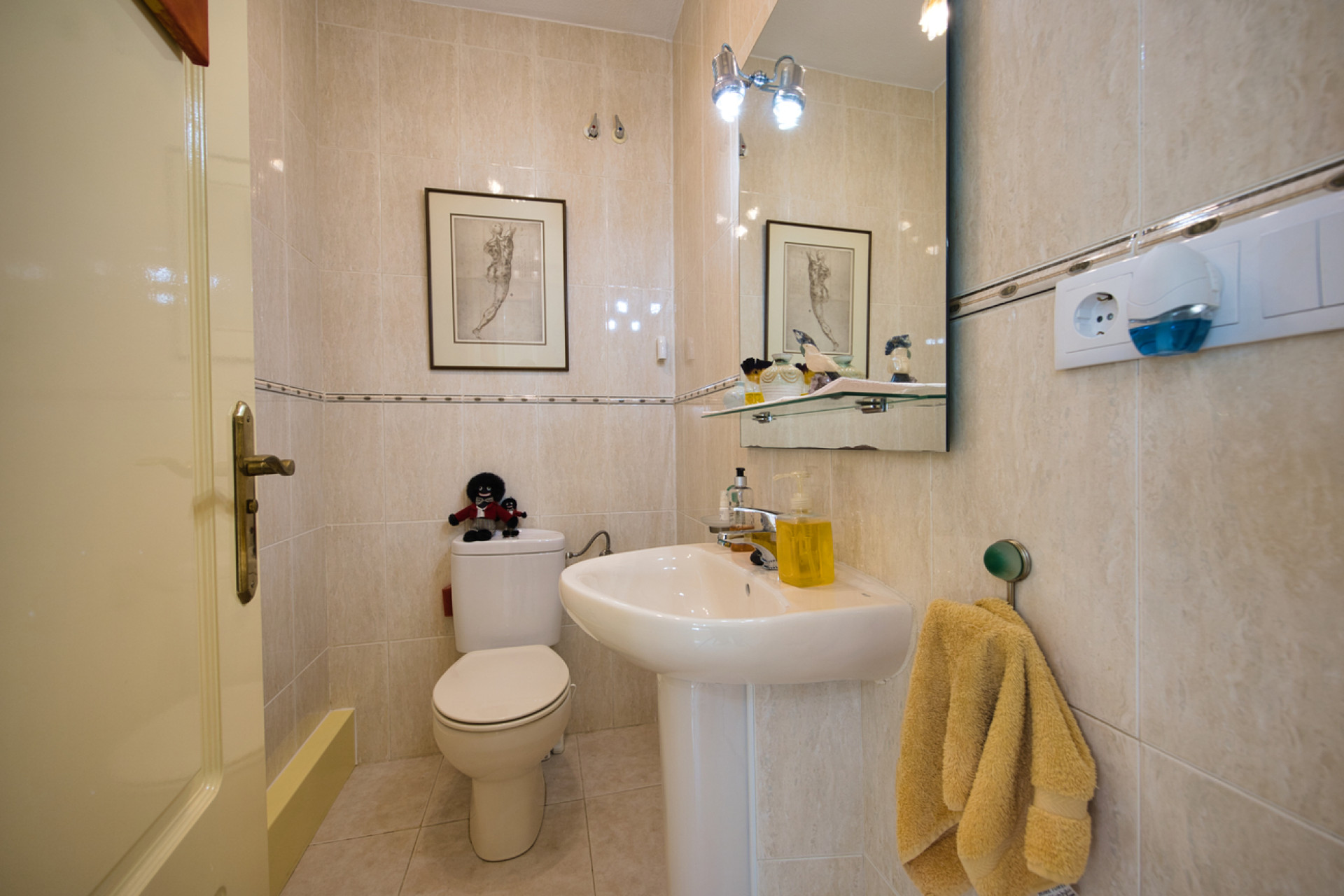 Herverkoop - 3. Vrijstaande villa - Benimar - Costa Blanca Zuid