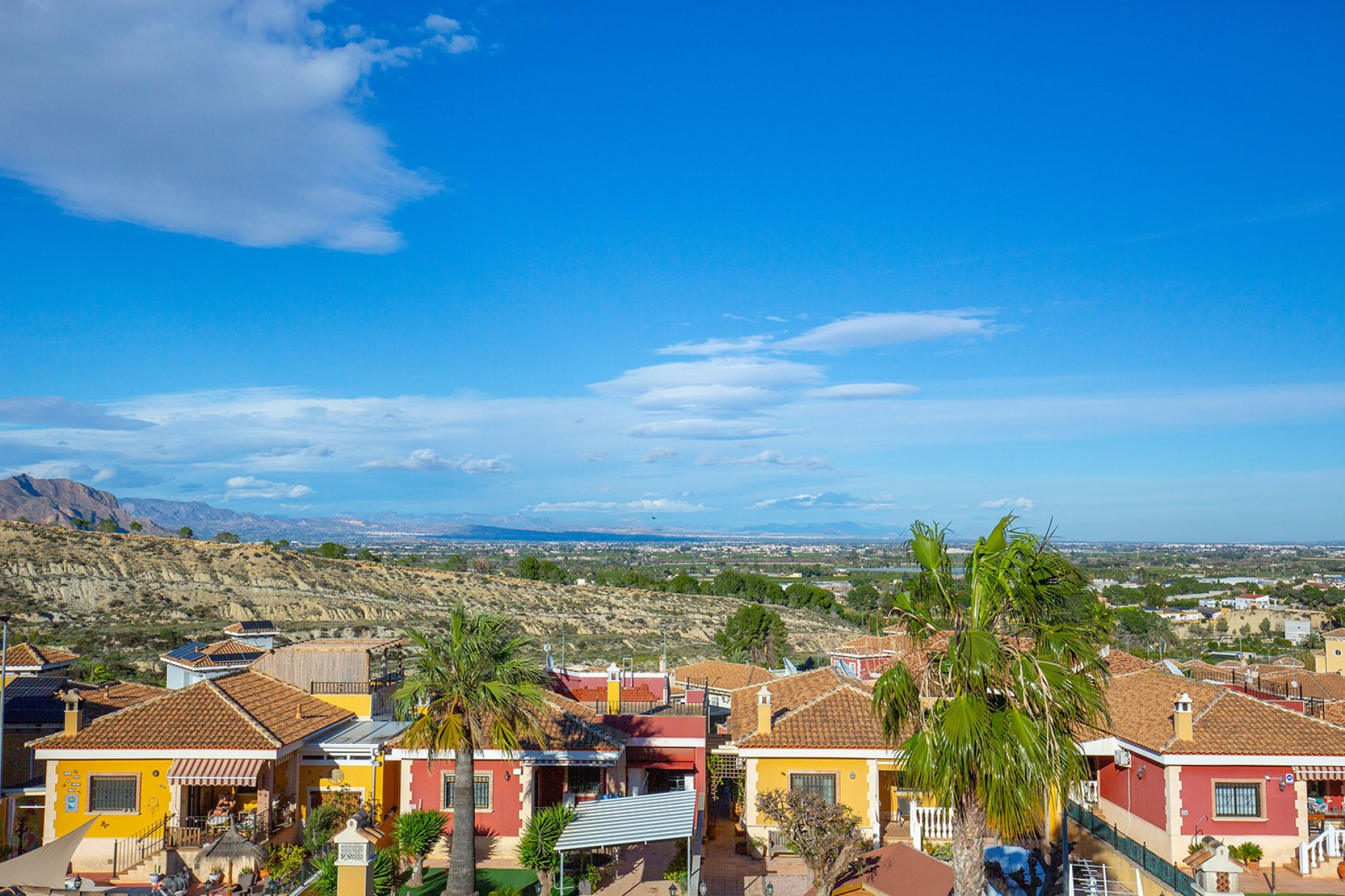 Herverkoop - 3. Vrijstaande villa - Bigastro - Costa Blanca Zuid