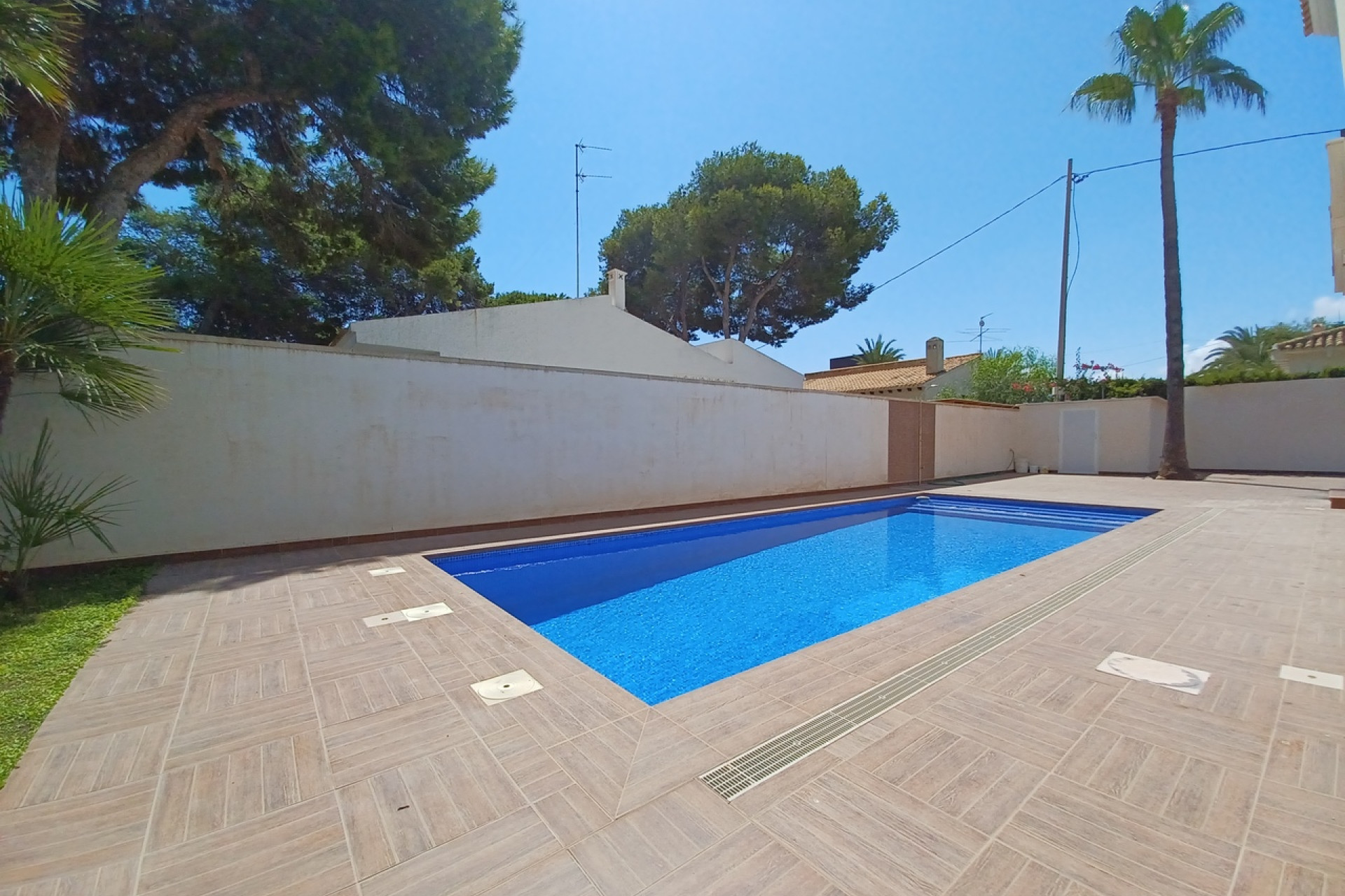 Herverkoop - 3. Vrijstaande villa - Cabo Roig - Costa Blanca Zuid