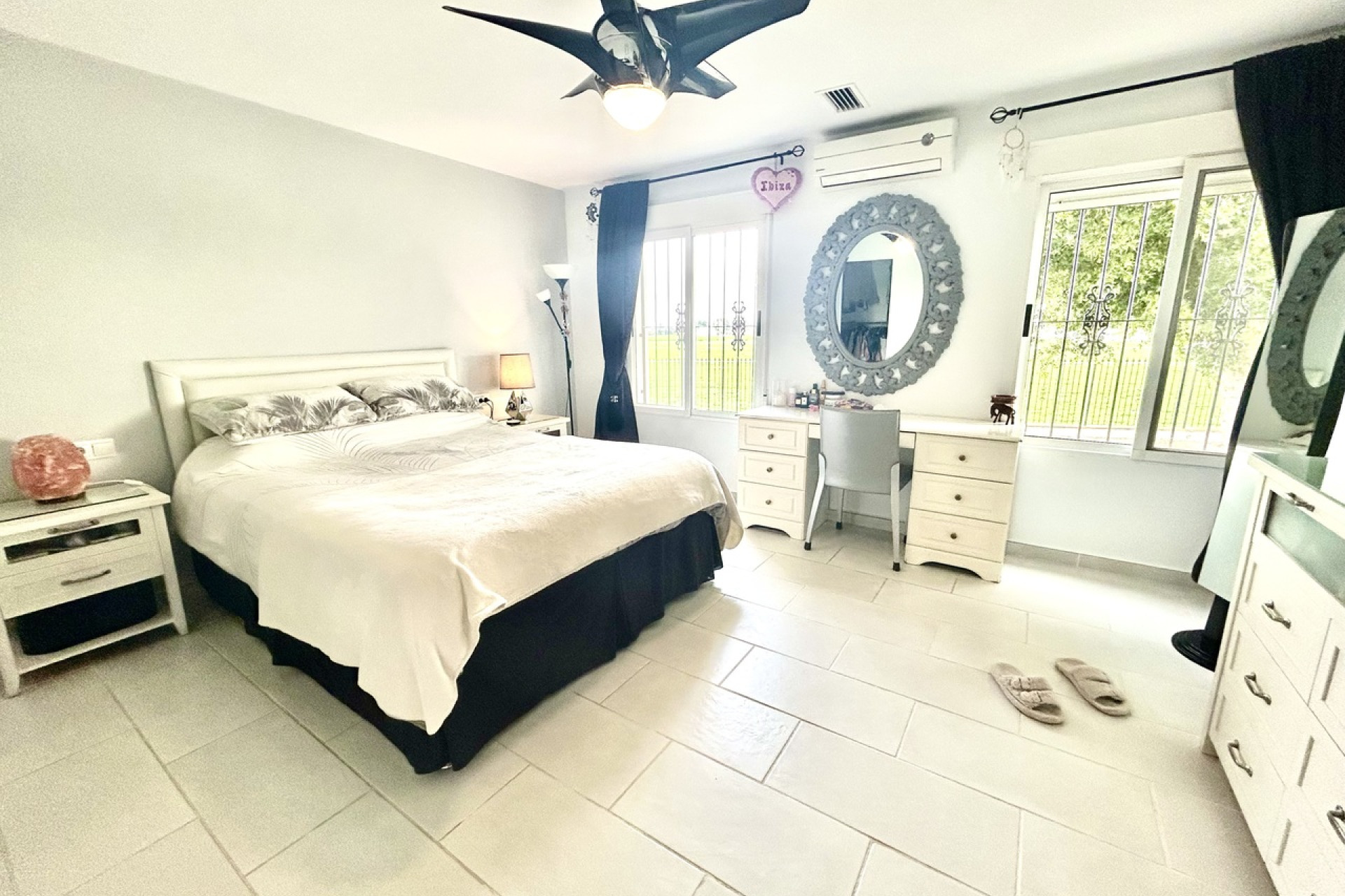Herverkoop - 3. Vrijstaande villa - Catral - Costa Blanca Zuid