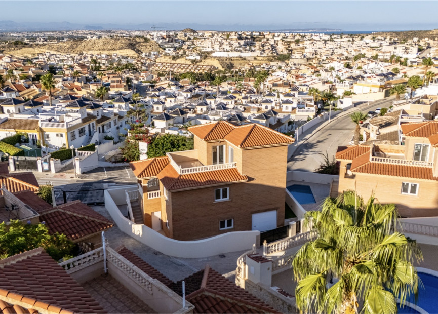Herverkoop - 3. Vrijstaande villa - Ciudad Quesada - Costa Blanca Zuid