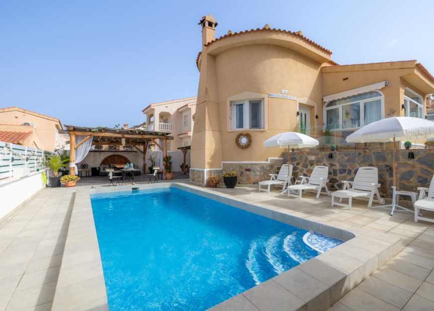 Herverkoop - 3. Vrijstaande villa - Ciudad Quesada - Costa Blanca Zuid