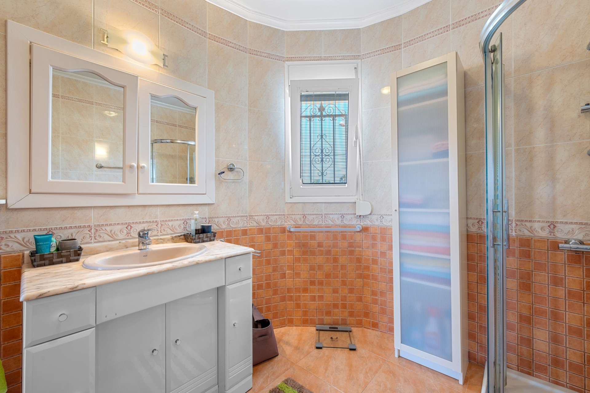 Herverkoop - 3. Vrijstaande villa - Ciudad Quesada - Costa Blanca Zuid