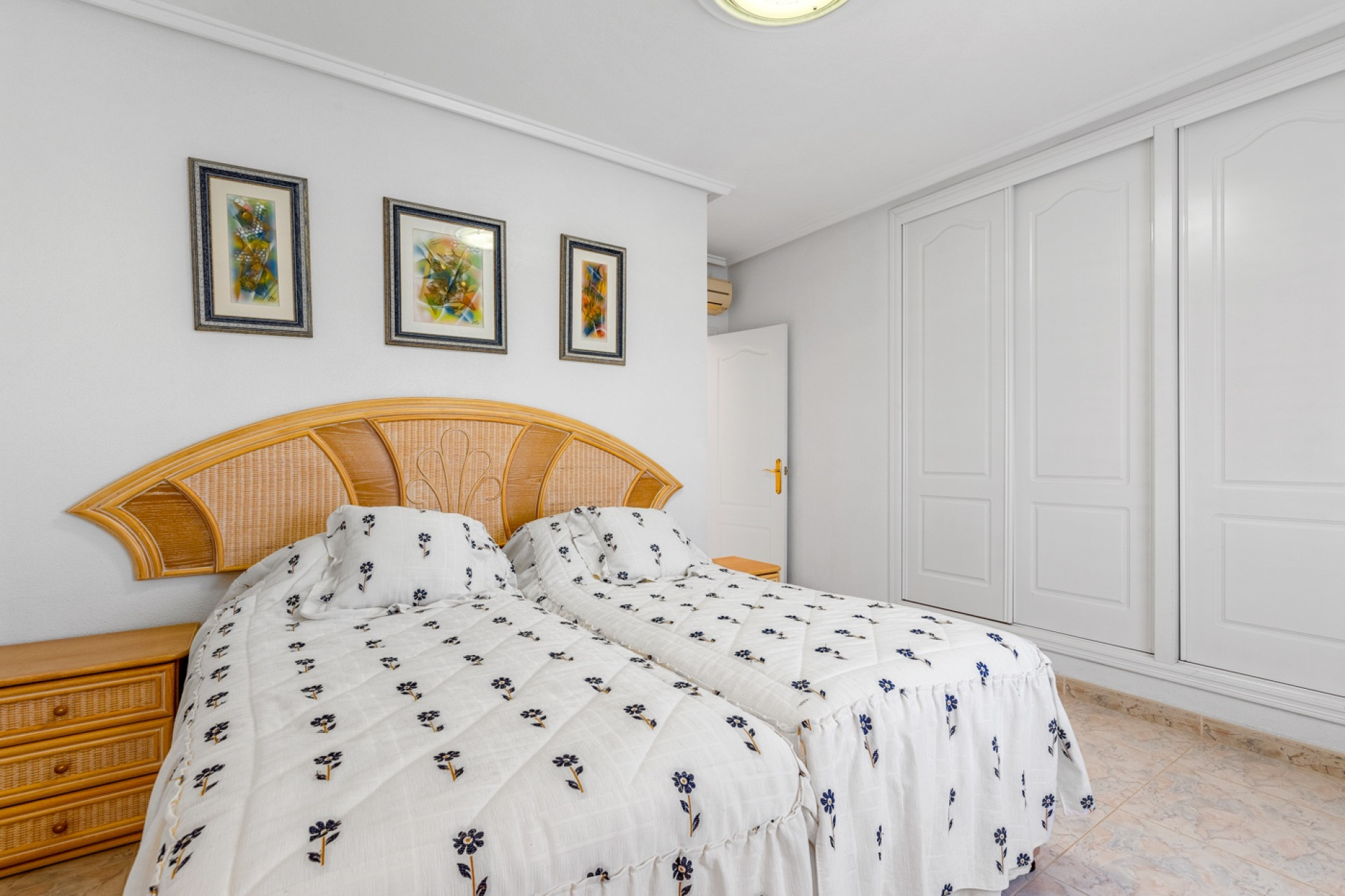 Herverkoop - 3. Vrijstaande villa - Ciudad Quesada - Costa Blanca Zuid