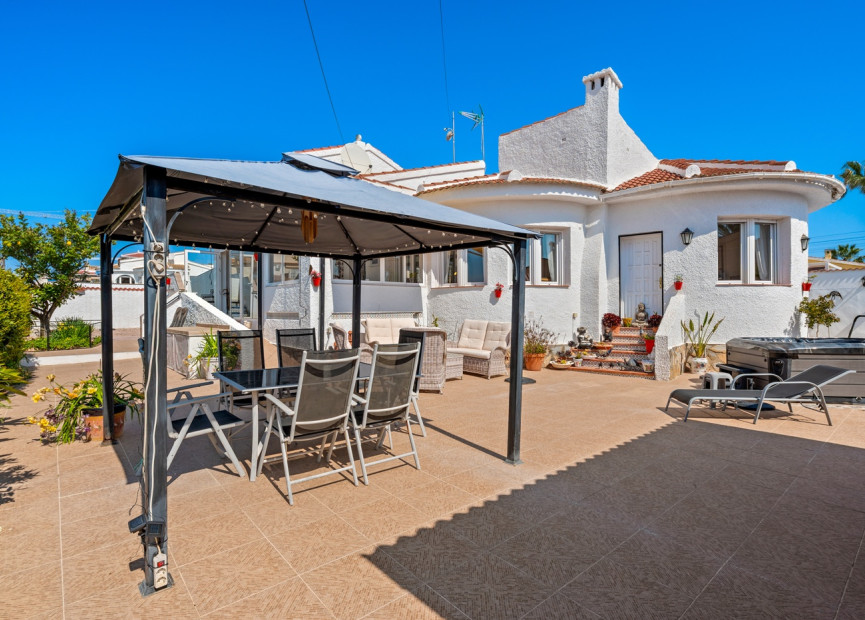Herverkoop - 3. Vrijstaande villa - Ciudad Quesada - Costa Blanca Zuid
