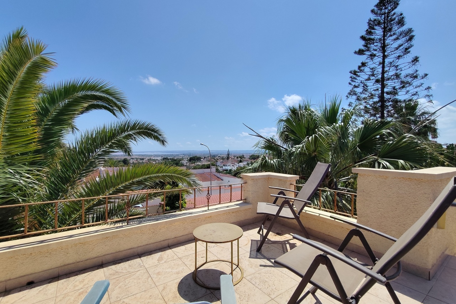 Herverkoop - 3. Vrijstaande villa - Ciudad Quesada - Costa Blanca Zuid