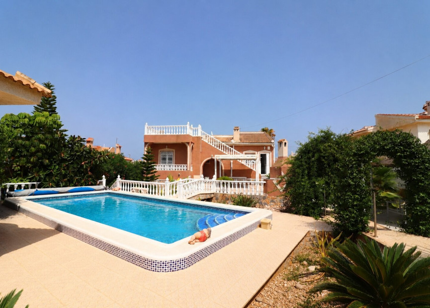 Herverkoop - 3. Vrijstaande villa - Ciudad Quesada - Costa Blanca Zuid