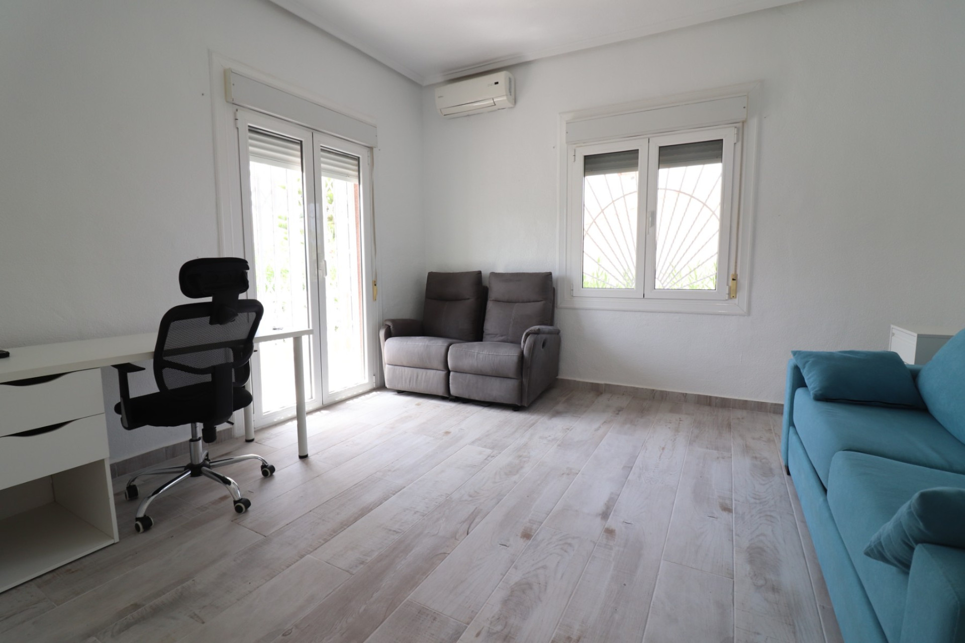 Herverkoop - 3. Vrijstaande villa - Ciudad Quesada - Costa Blanca Zuid
