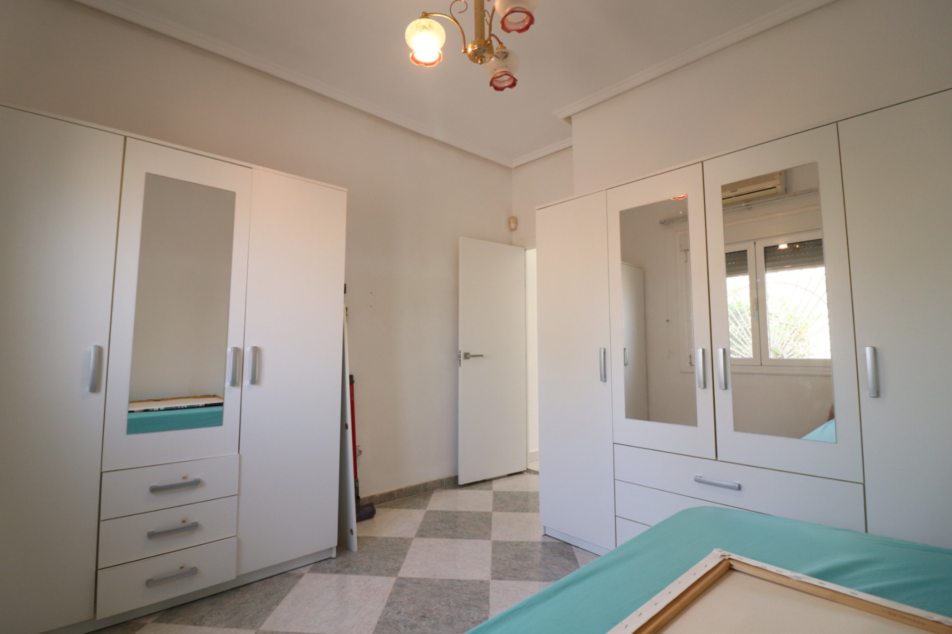 Herverkoop - 3. Vrijstaande villa - Ciudad Quesada - Costa Blanca Zuid