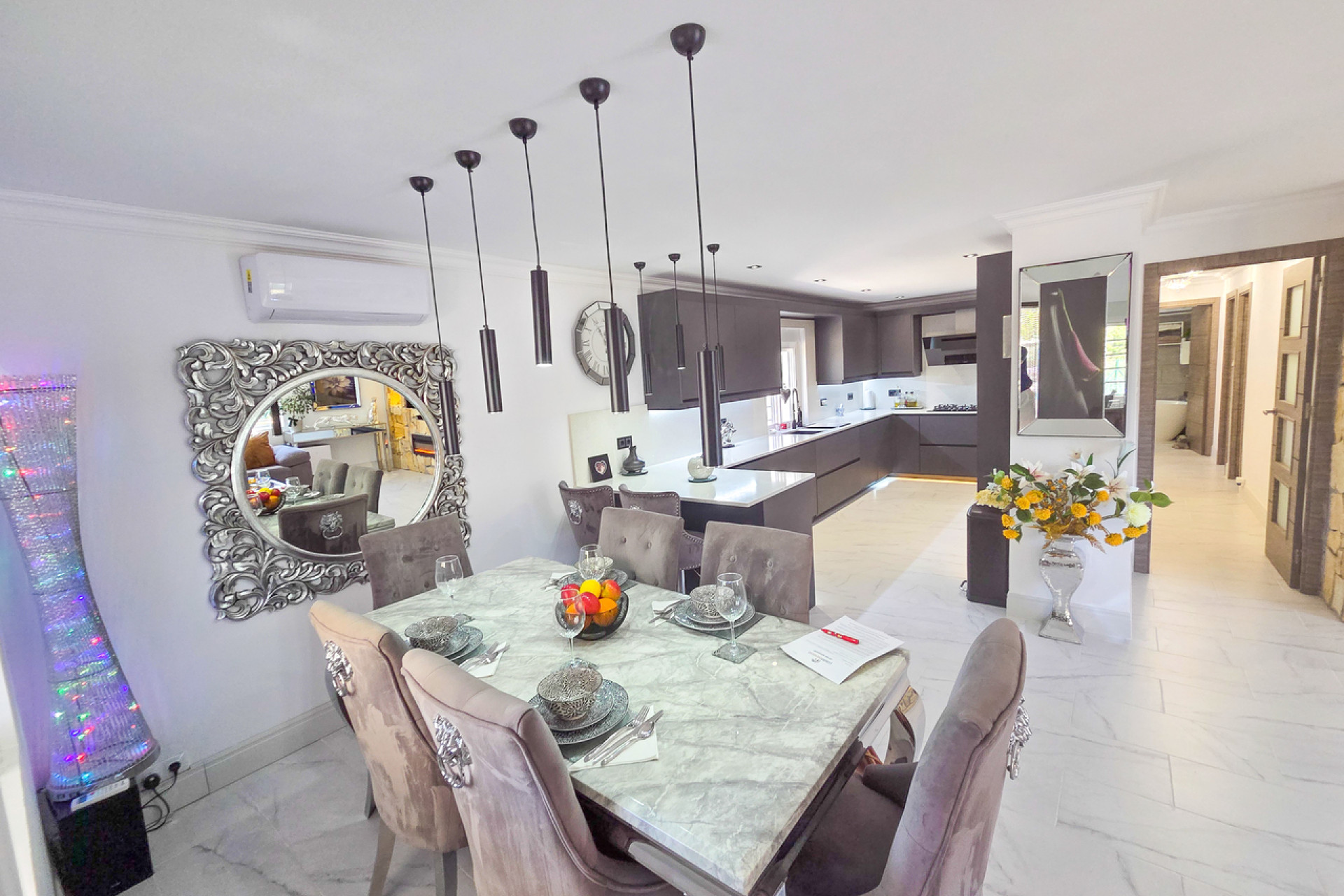 Herverkoop - 3. Vrijstaande villa - Crevillent - Costa Blanca Zuid