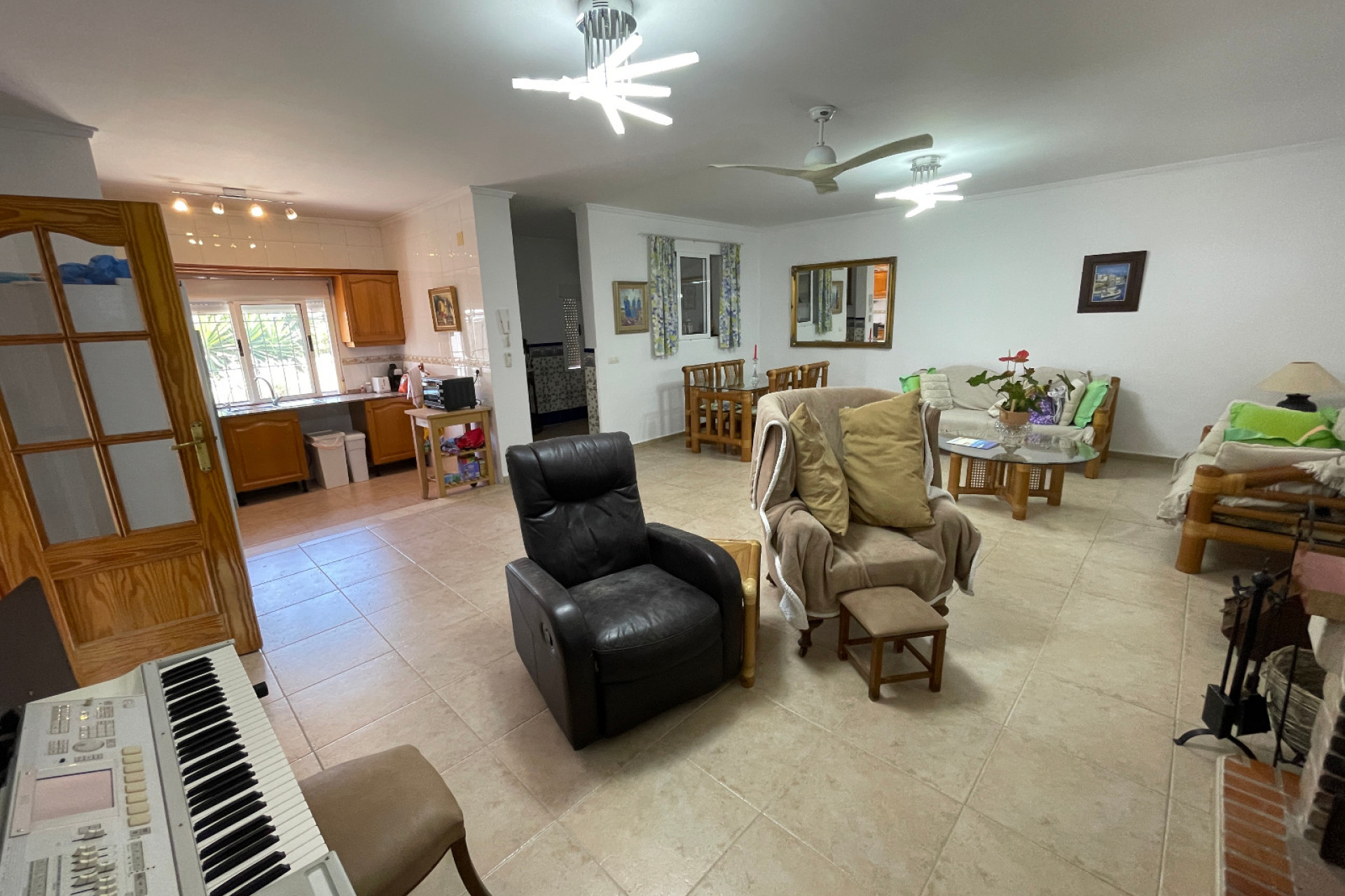 Herverkoop - 3. Vrijstaande villa - Daya Nueva - Costa Blanca Zuid