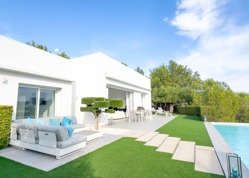 Herverkoop - 3. Vrijstaande villa - Dehesa de Campoamor - Costa Blanca Zuid