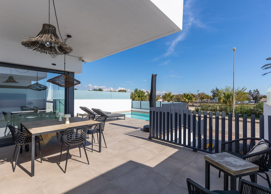 Herverkoop - 3. Vrijstaande villa - Dolores - Costa Blanca Zuid