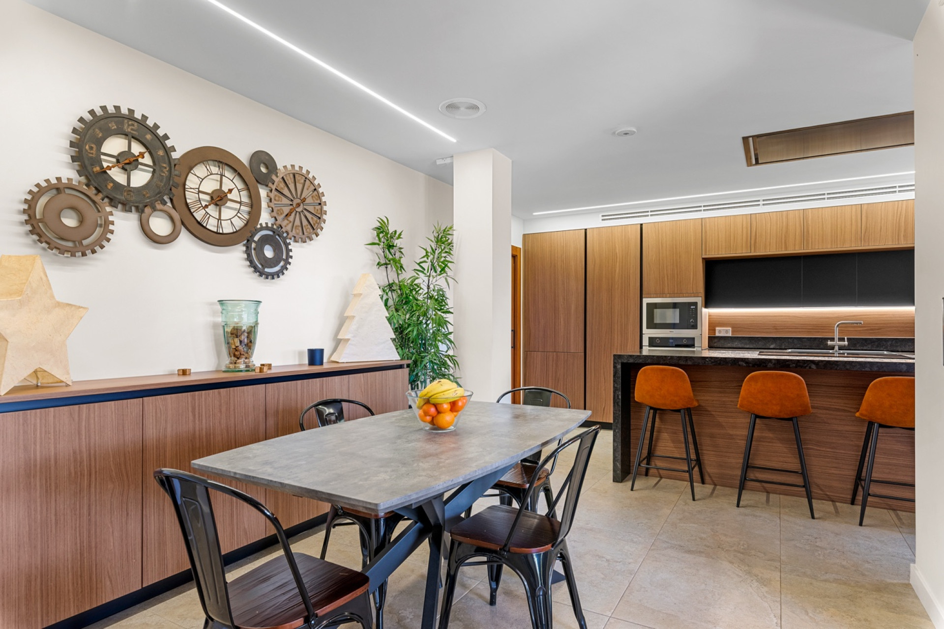 Herverkoop - 3. Vrijstaande villa - Elche - Costa Blanca Zuid