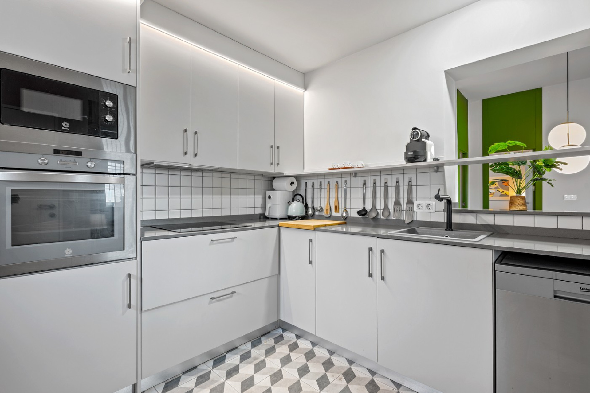 Herverkoop - 3. Vrijstaande villa - Elche - Costa Blanca Zuid