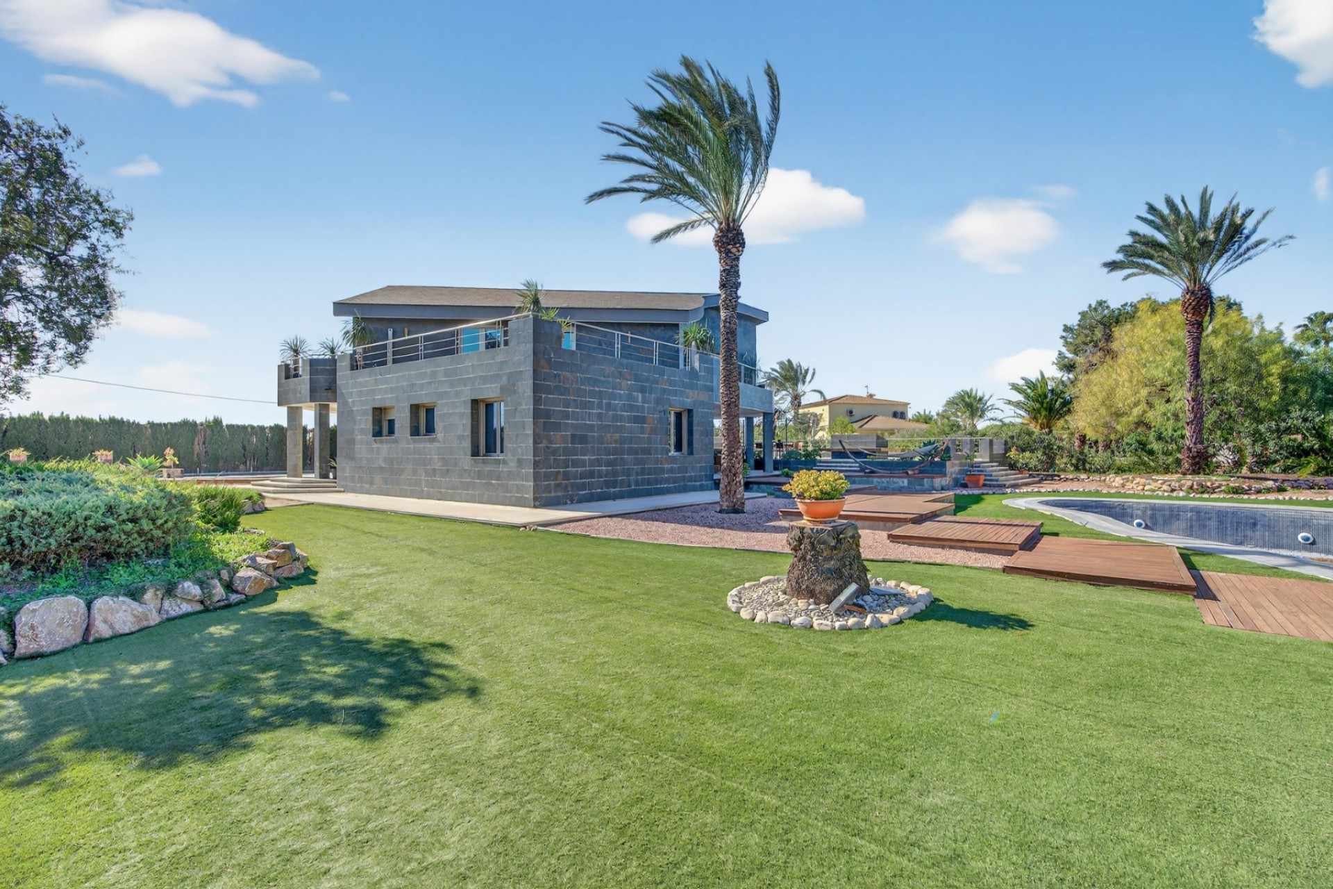 Herverkoop - 3. Vrijstaande villa - Elche - Costa Blanca Zuid