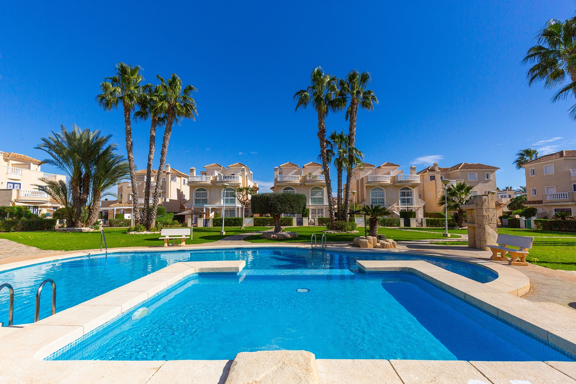 Herverkoop - 3. Vrijstaande villa - Guardamar del Segura - Costa Blanca Zuid