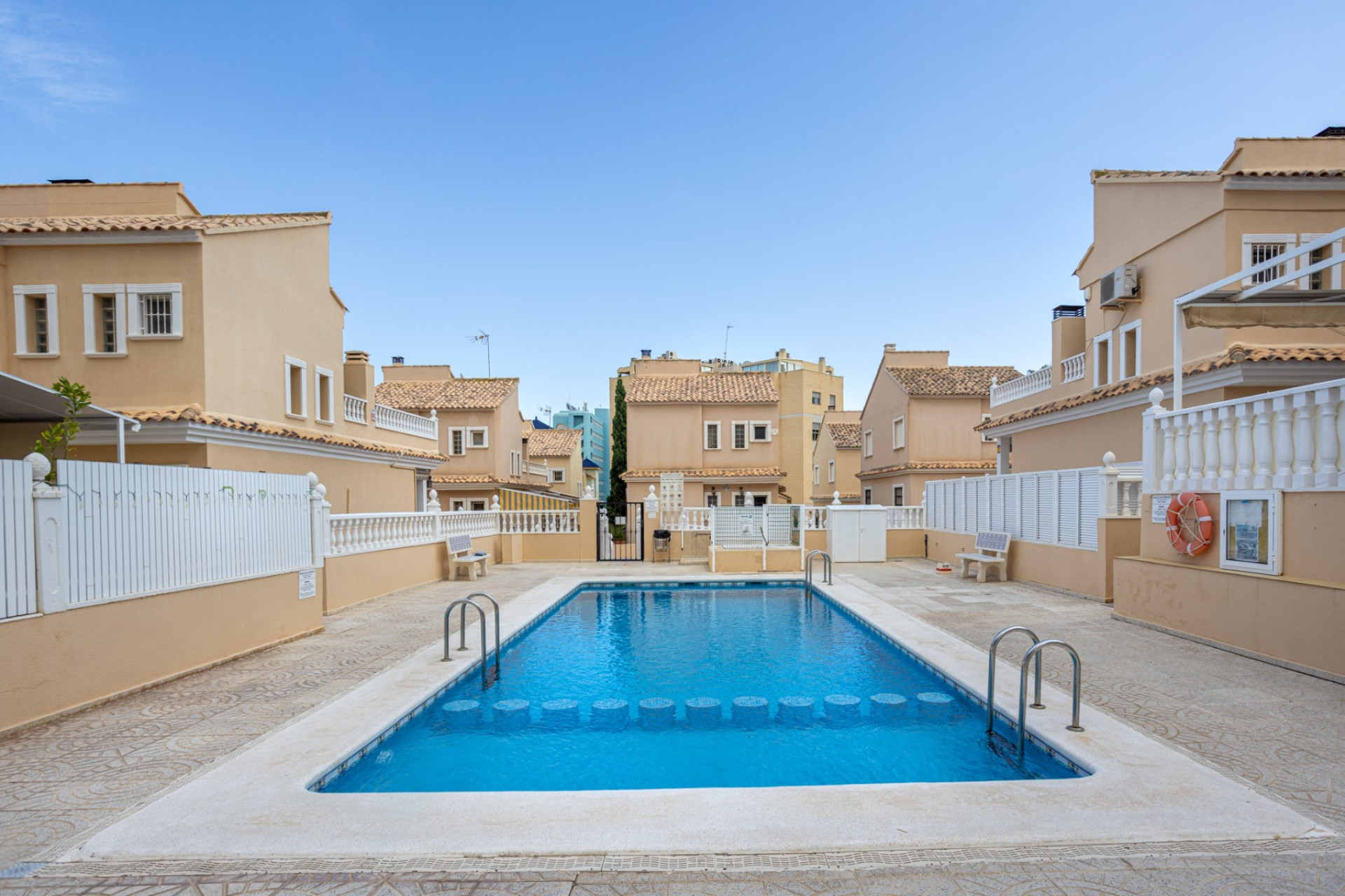 Herverkoop - 3. Vrijstaande villa - Guardamar del Segura - Costa Blanca Zuid