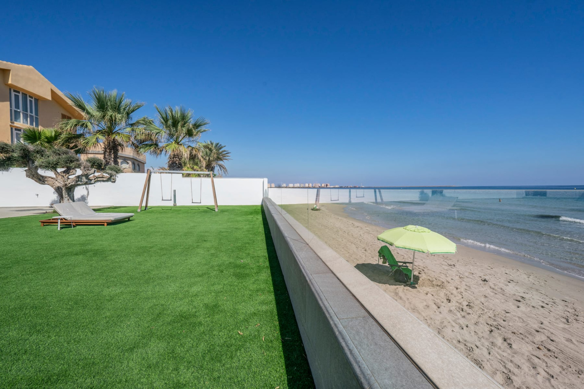 Herverkoop - 3. Vrijstaande villa - La Manga del Mar Menor - Costa Calida