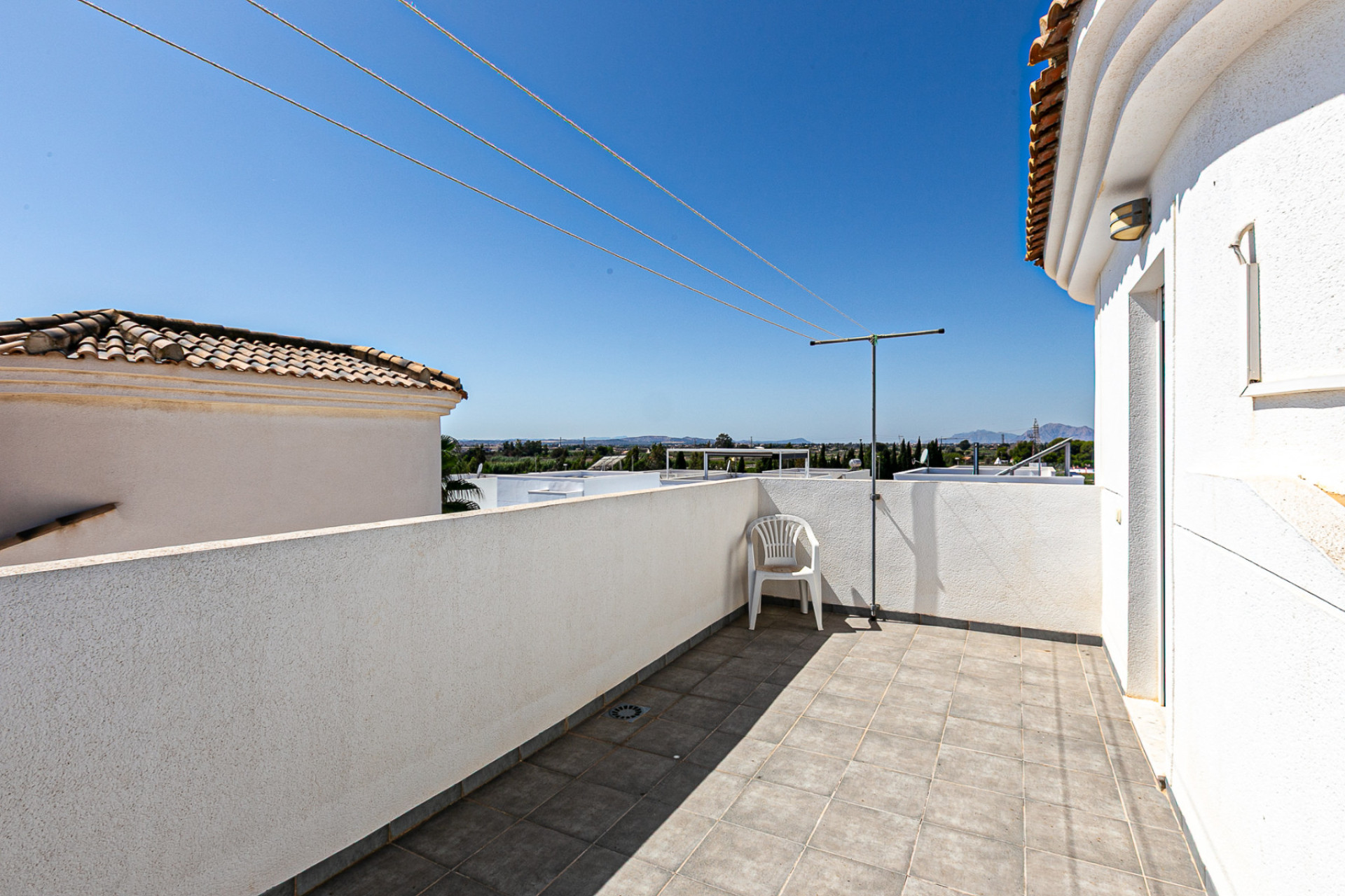 Herverkoop - 3. Vrijstaande villa - La Marina - Costa Blanca Zuid