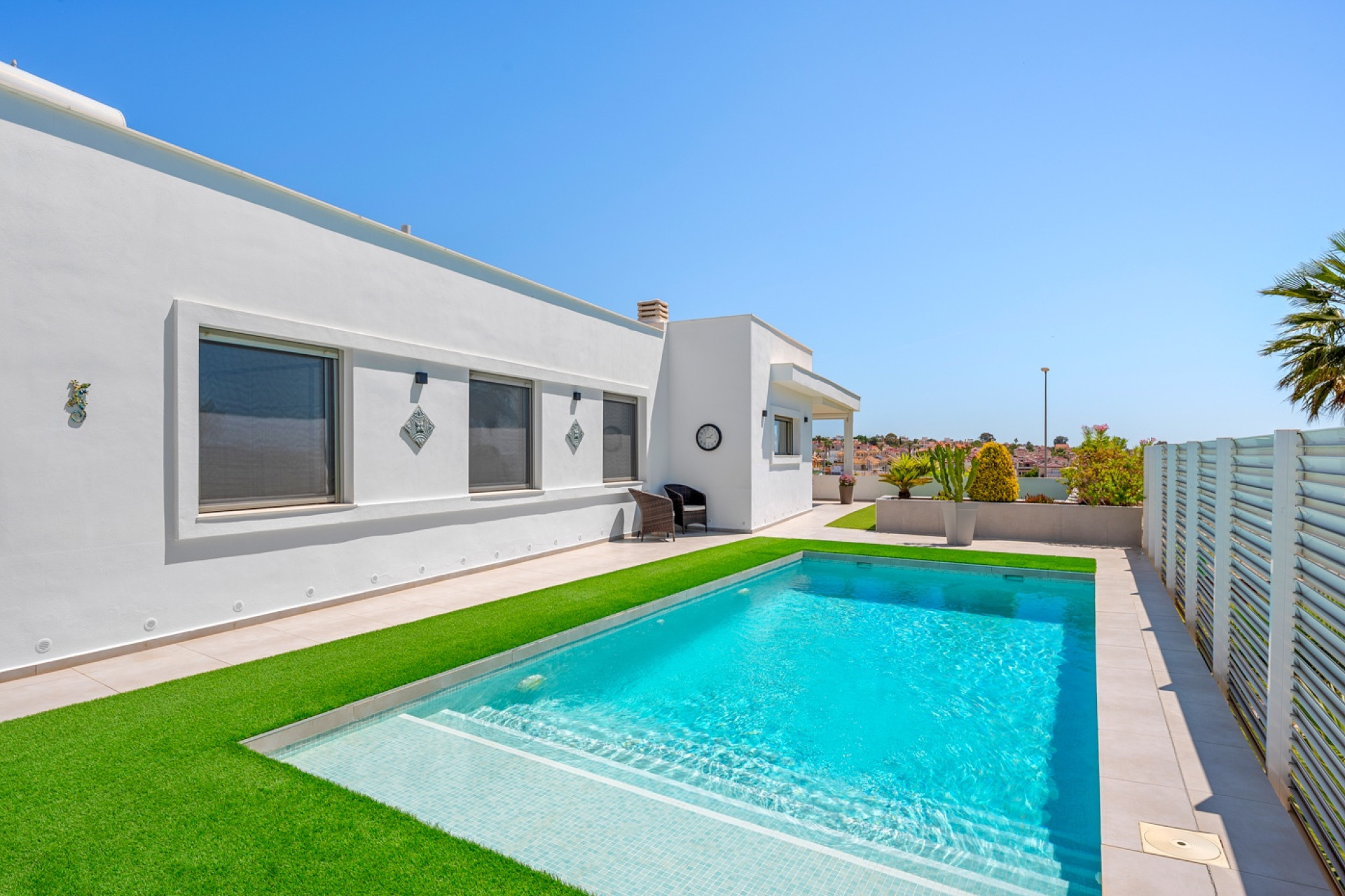 Herverkoop - 3. Vrijstaande villa - La Marina - Costa Blanca Zuid